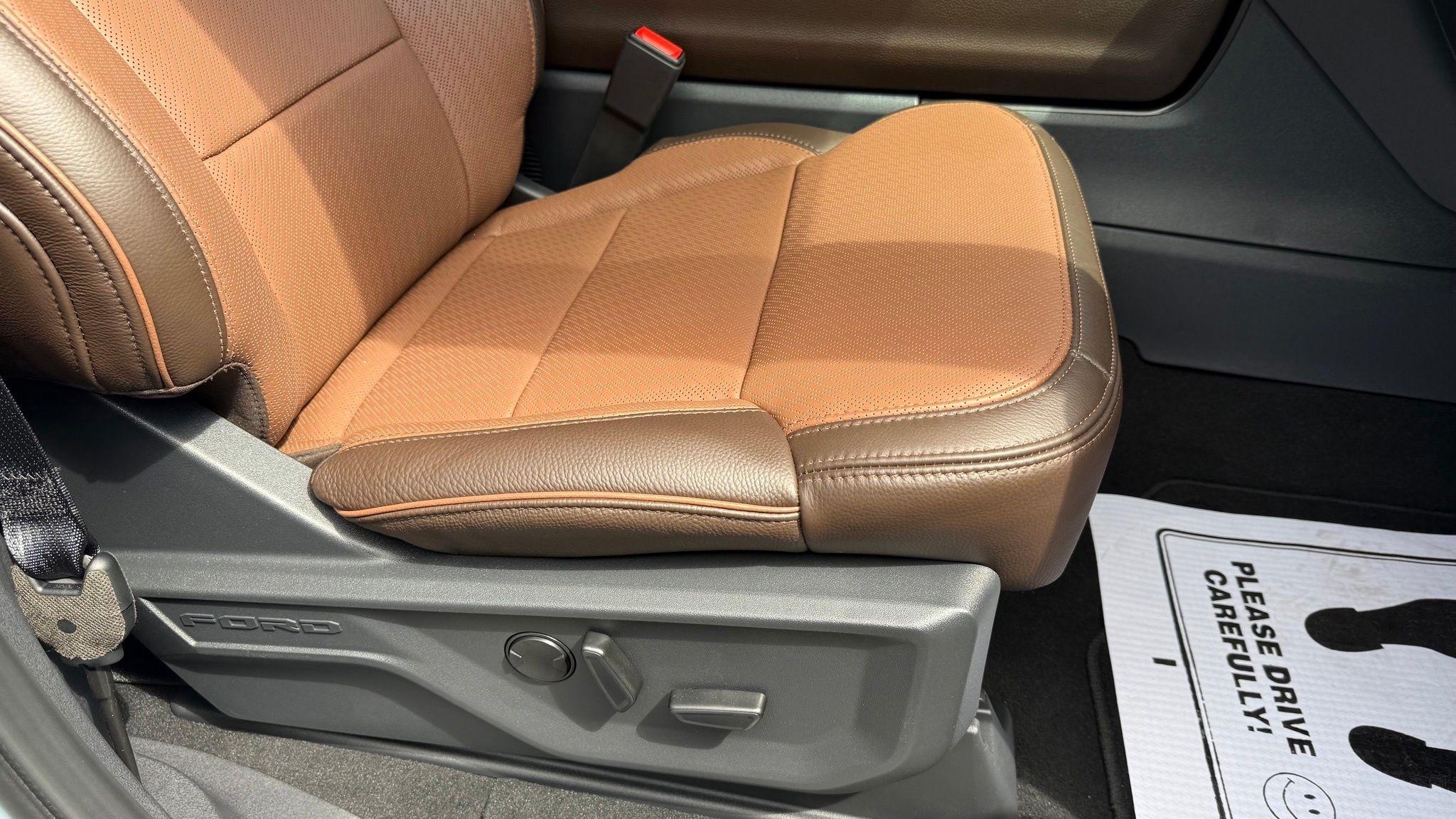 Ford Expedition  2025