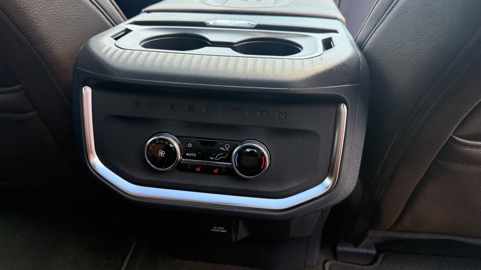 Ford Expedition  2025