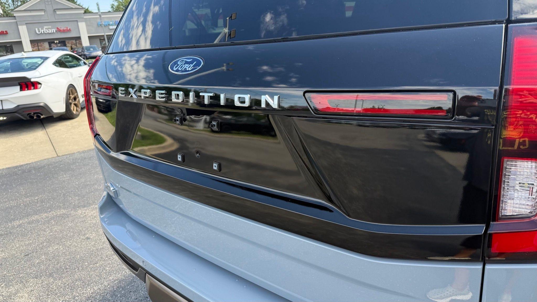 Ford Expedition  2025