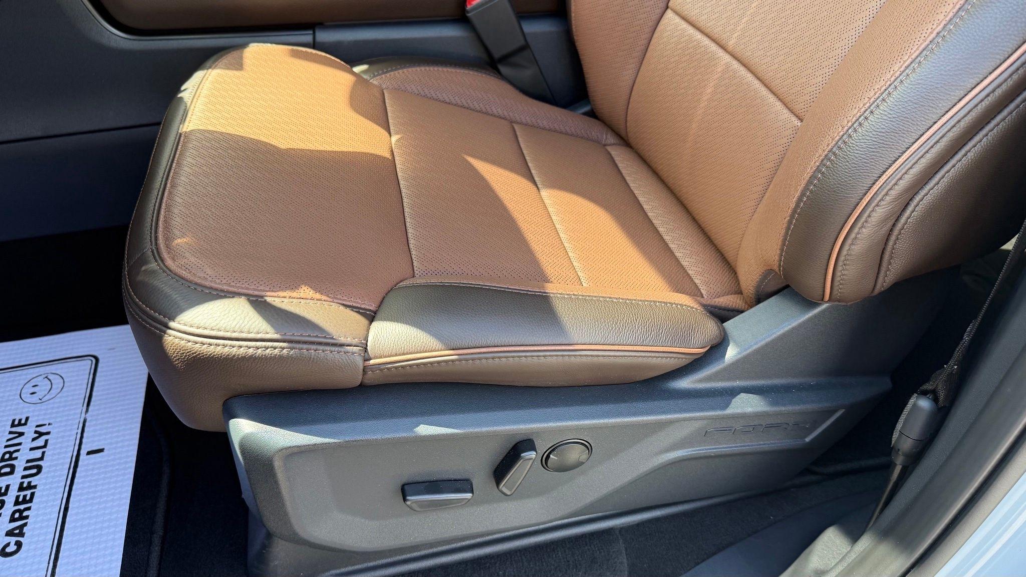 Ford Expedition  2025