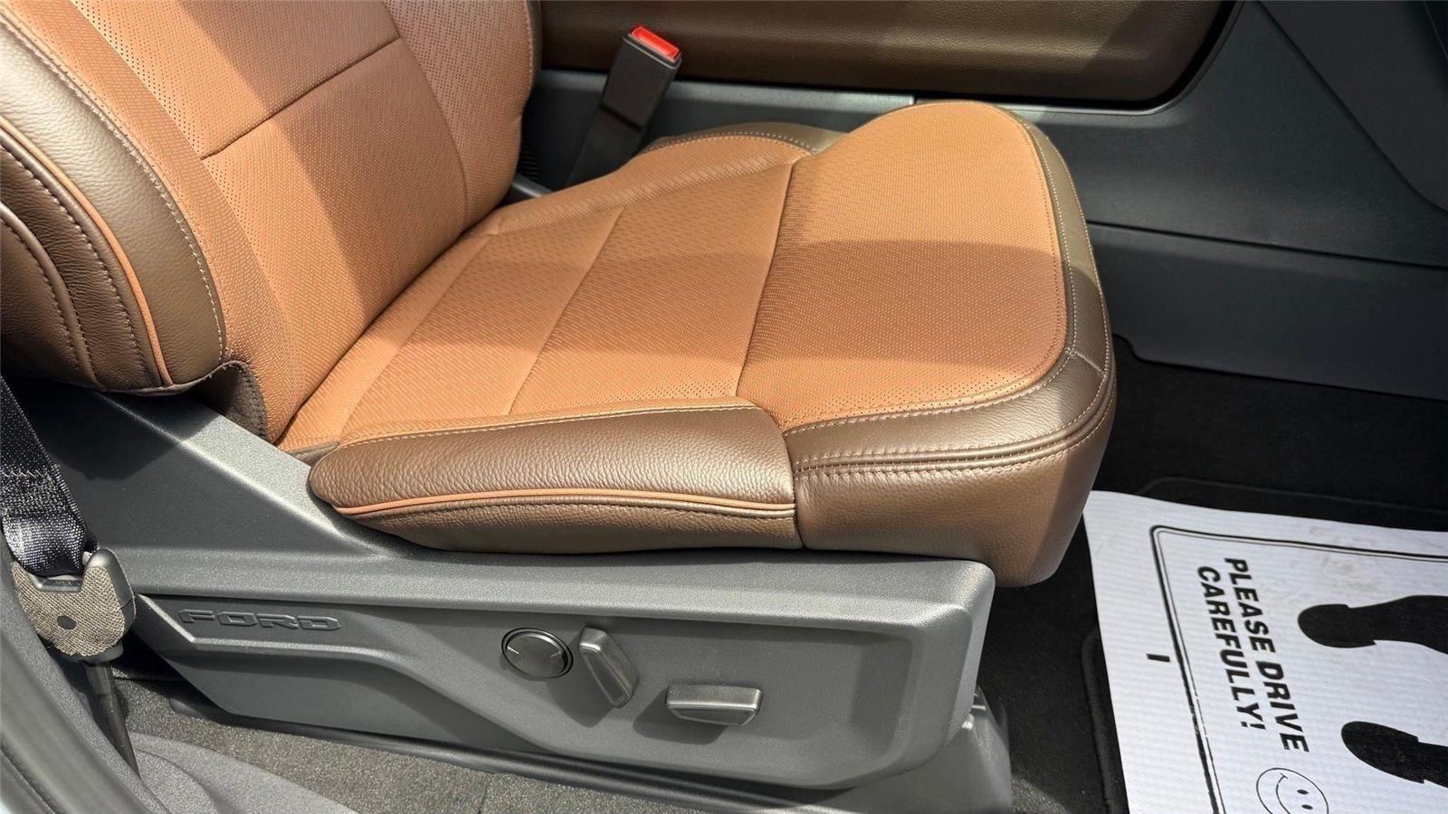 Ford Expedition  2025