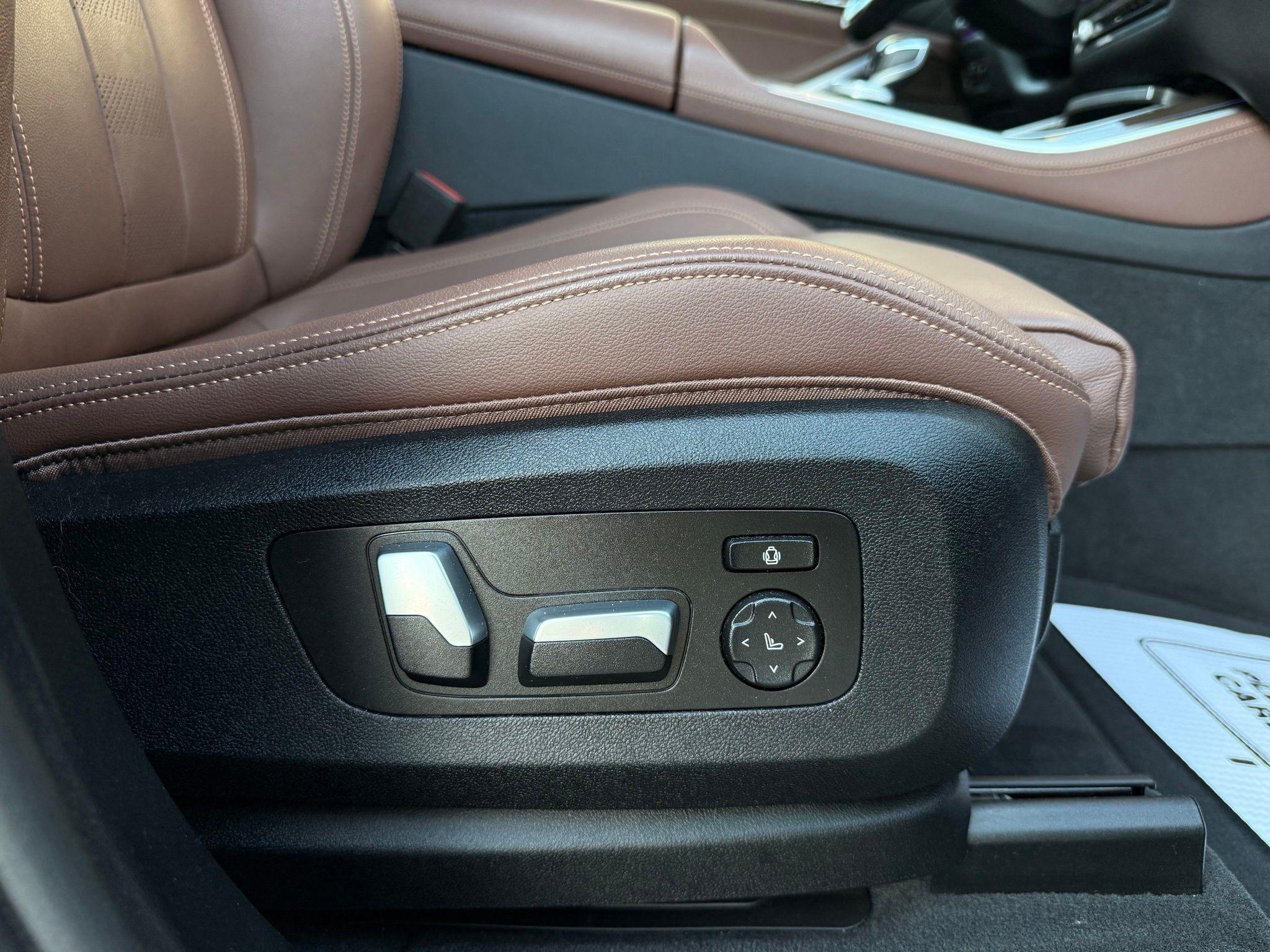 BMW X5  2020
