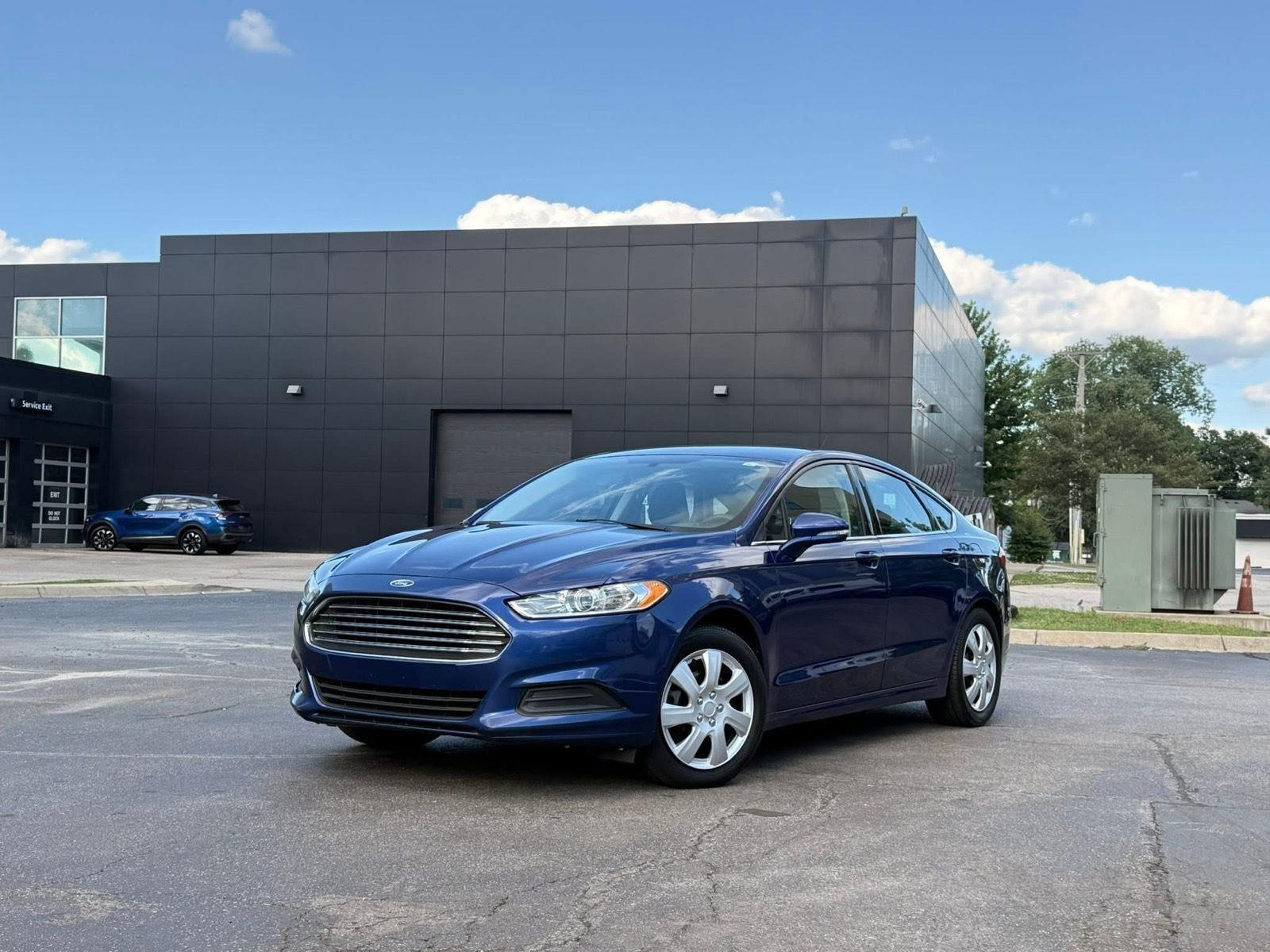 2016 Ford Fusion SE