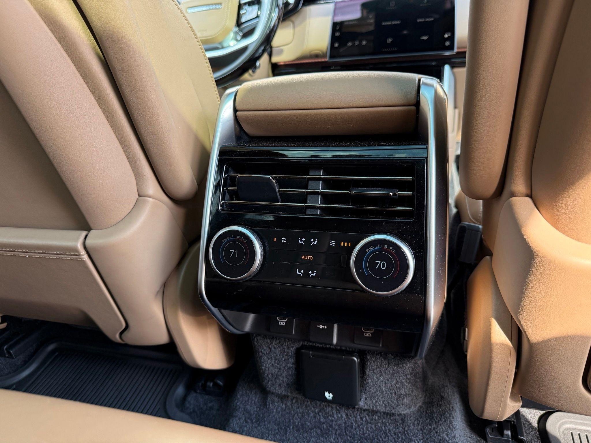 Land Rover Range Rover  2023