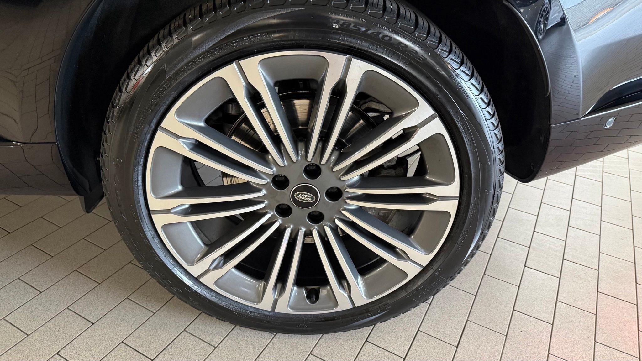 Land Rover Range Rover  2023