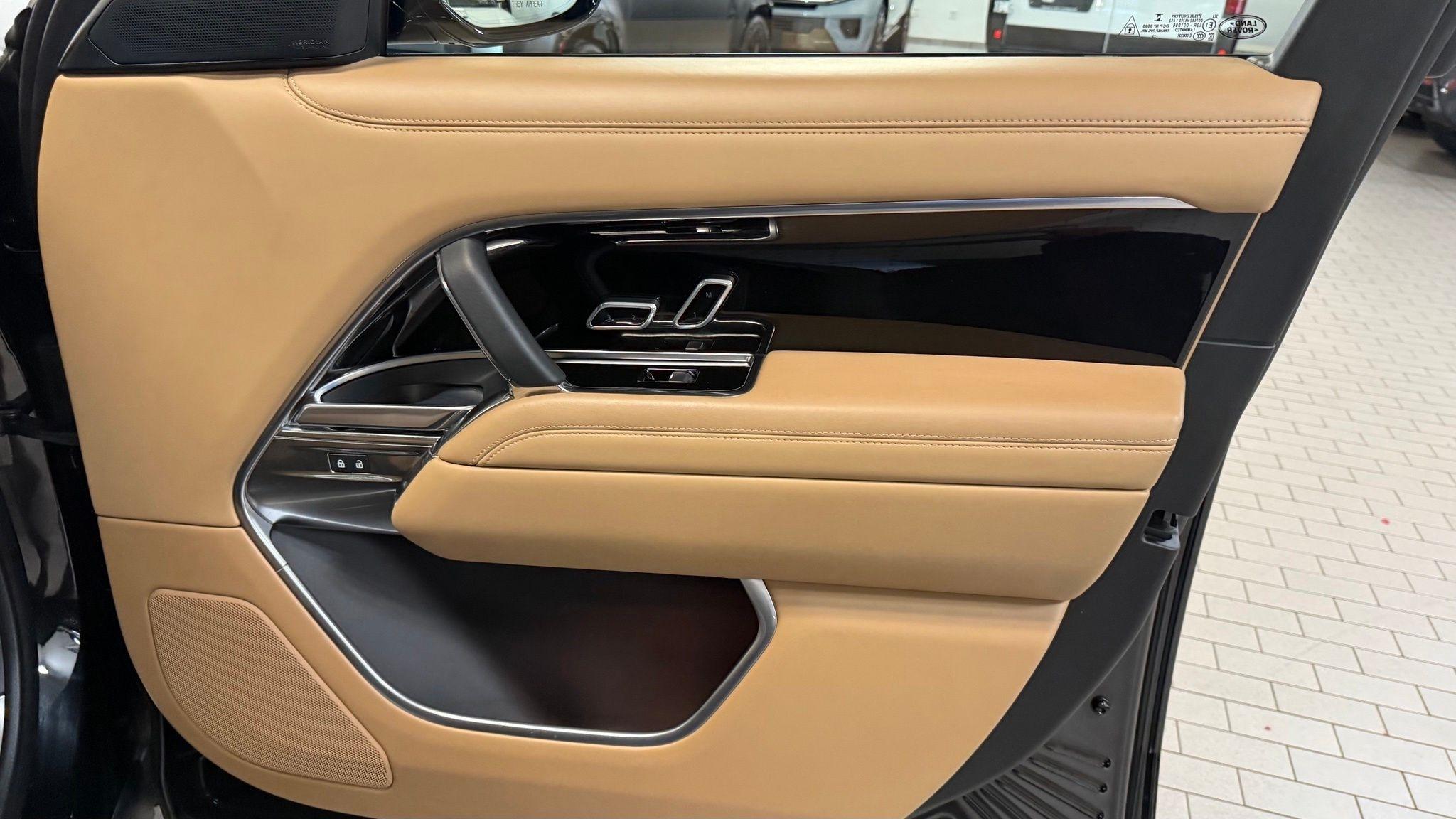 Land Rover Range Rover  2023