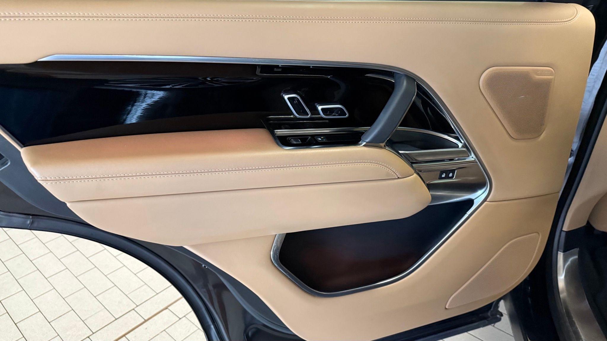 Land Rover Range Rover  2023