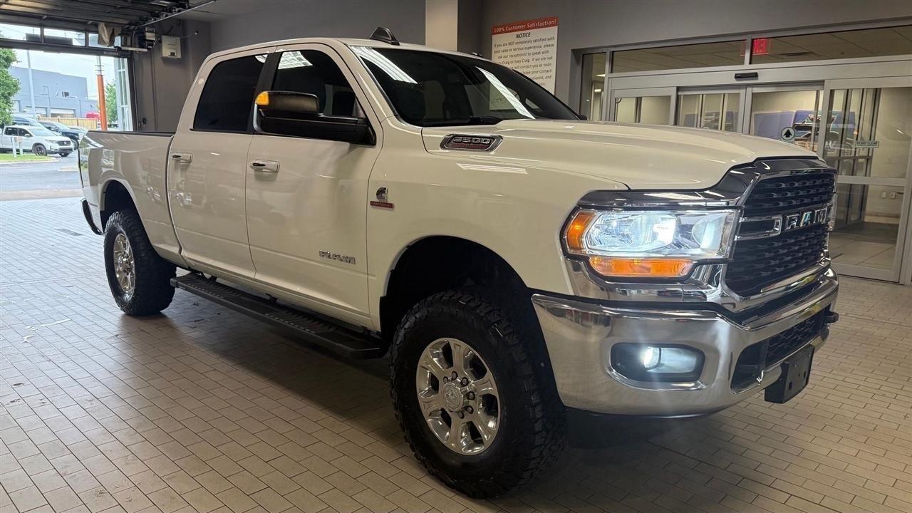 RAM 3500 Big Horn Crew Cab SWB 4WD 2022