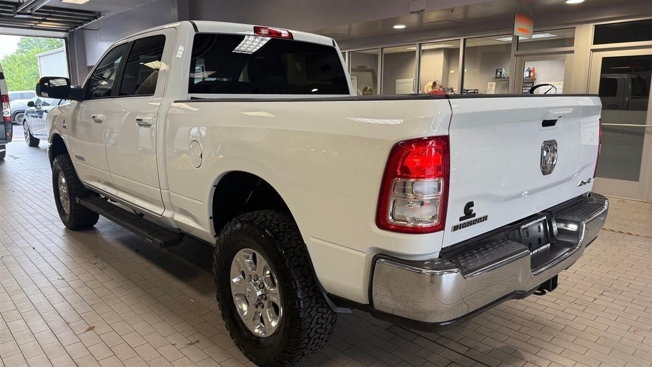 RAM 3500 Big Horn Crew Cab SWB 4WD 2022