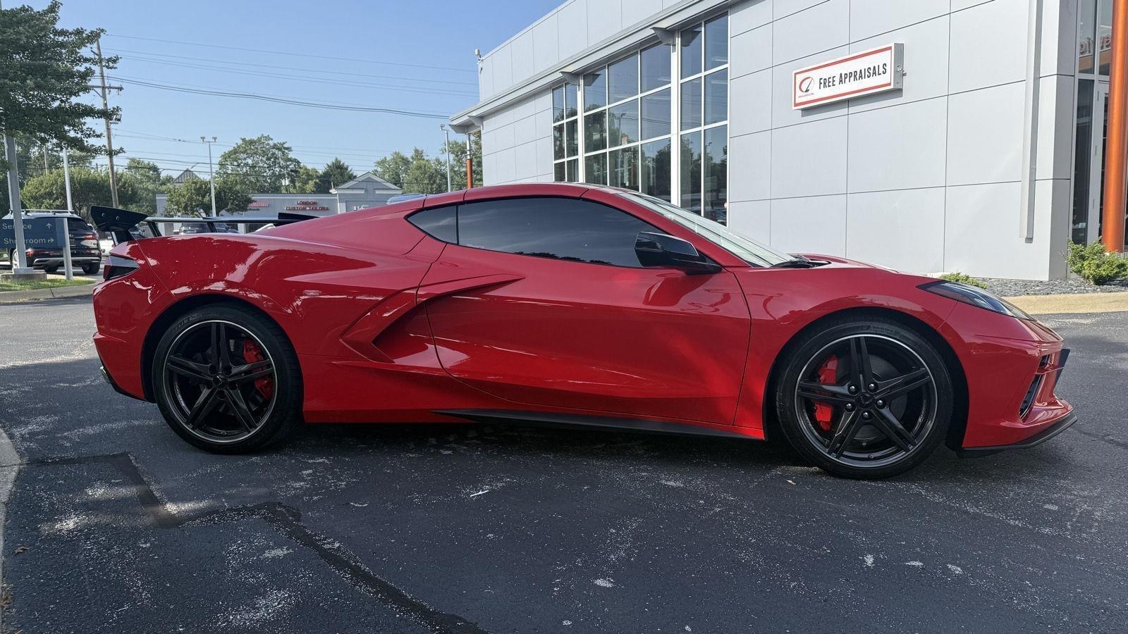 Chevrolet Corvette 2LT Coupe 2024