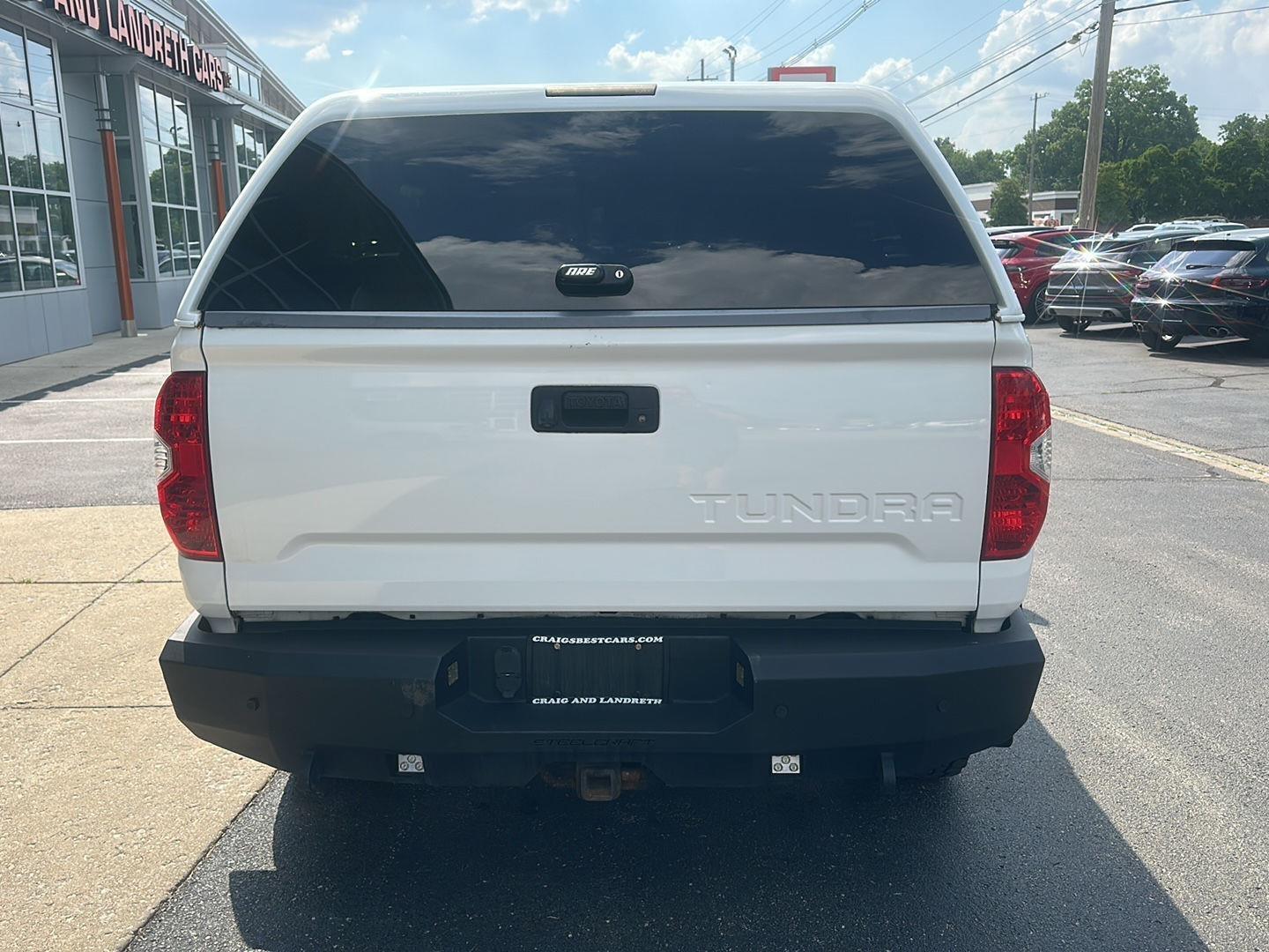 Toyota Tundra Limited 5.7L Double Cab 4WD 2014