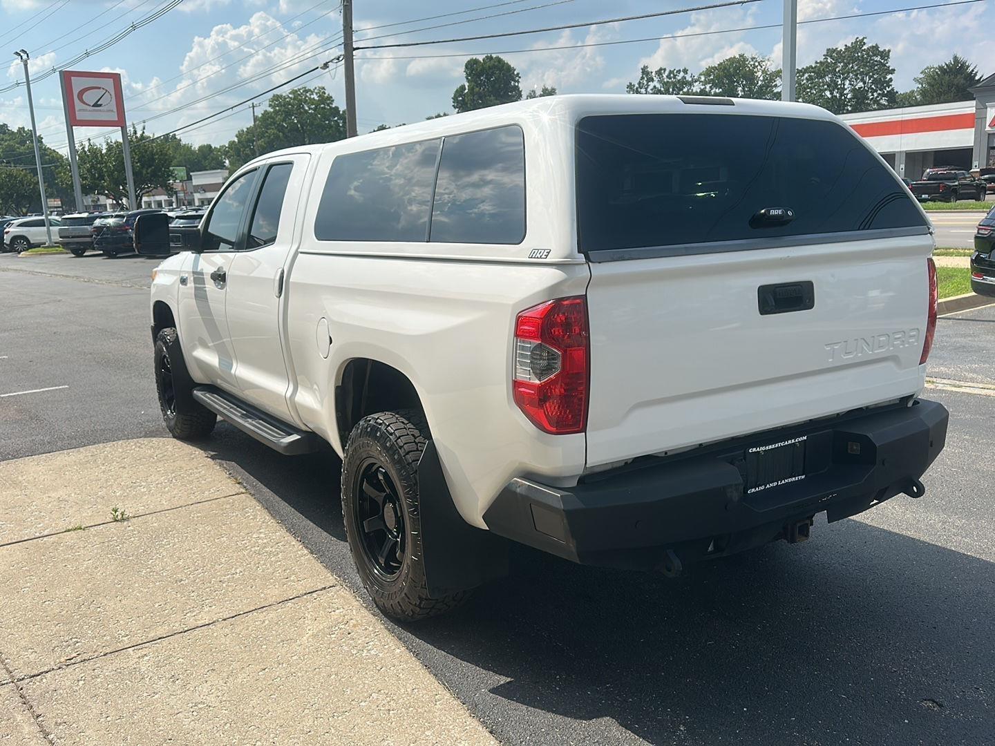 Toyota Tundra Limited 5.7L Double Cab 4WD 2014