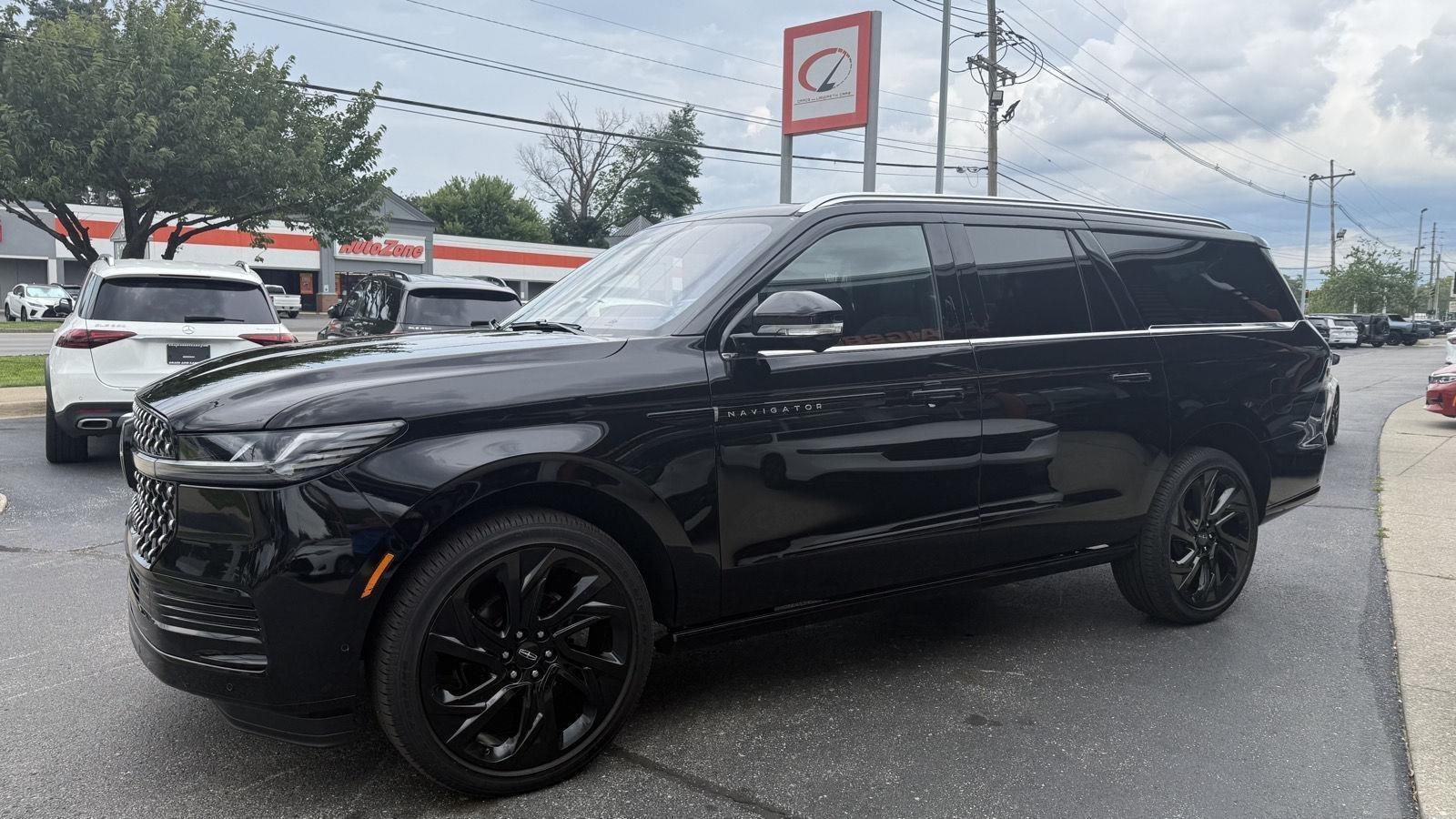 Lincoln Navigator L Black Label 2025