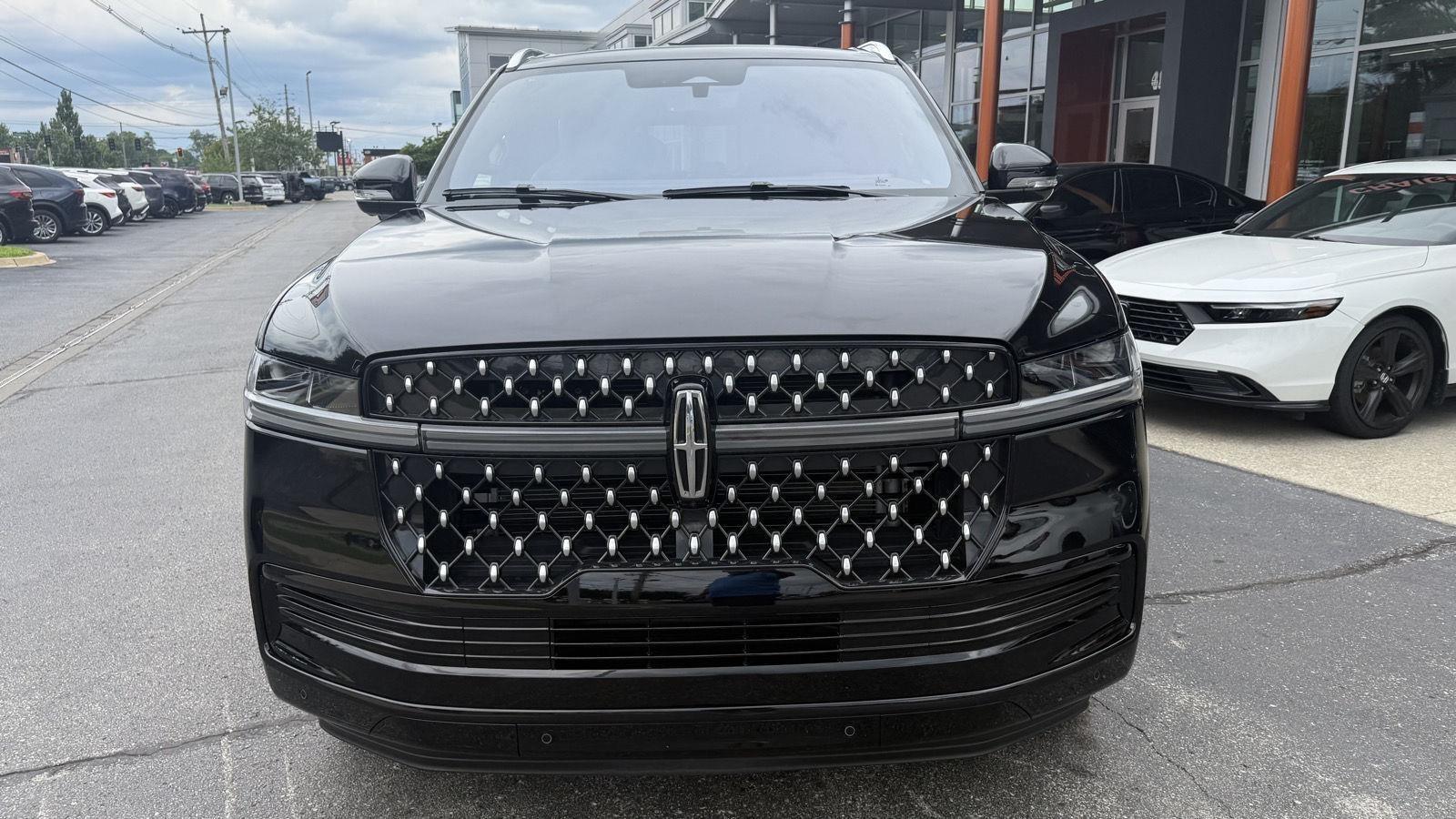 Lincoln Navigator L Black Label 2025