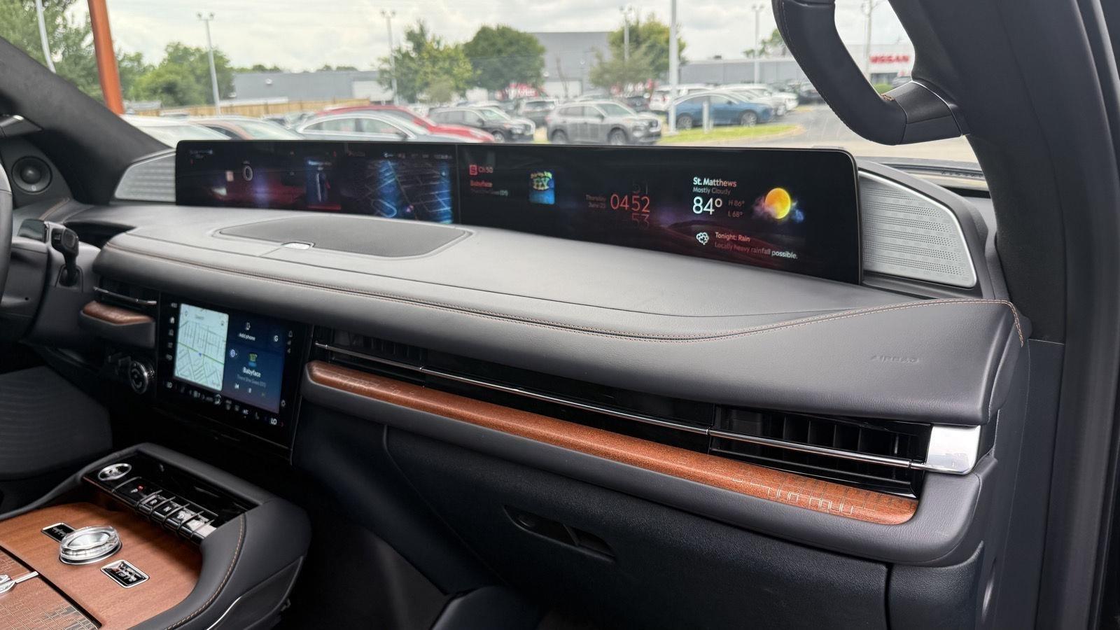 Lincoln Navigator L Black Label 2025
