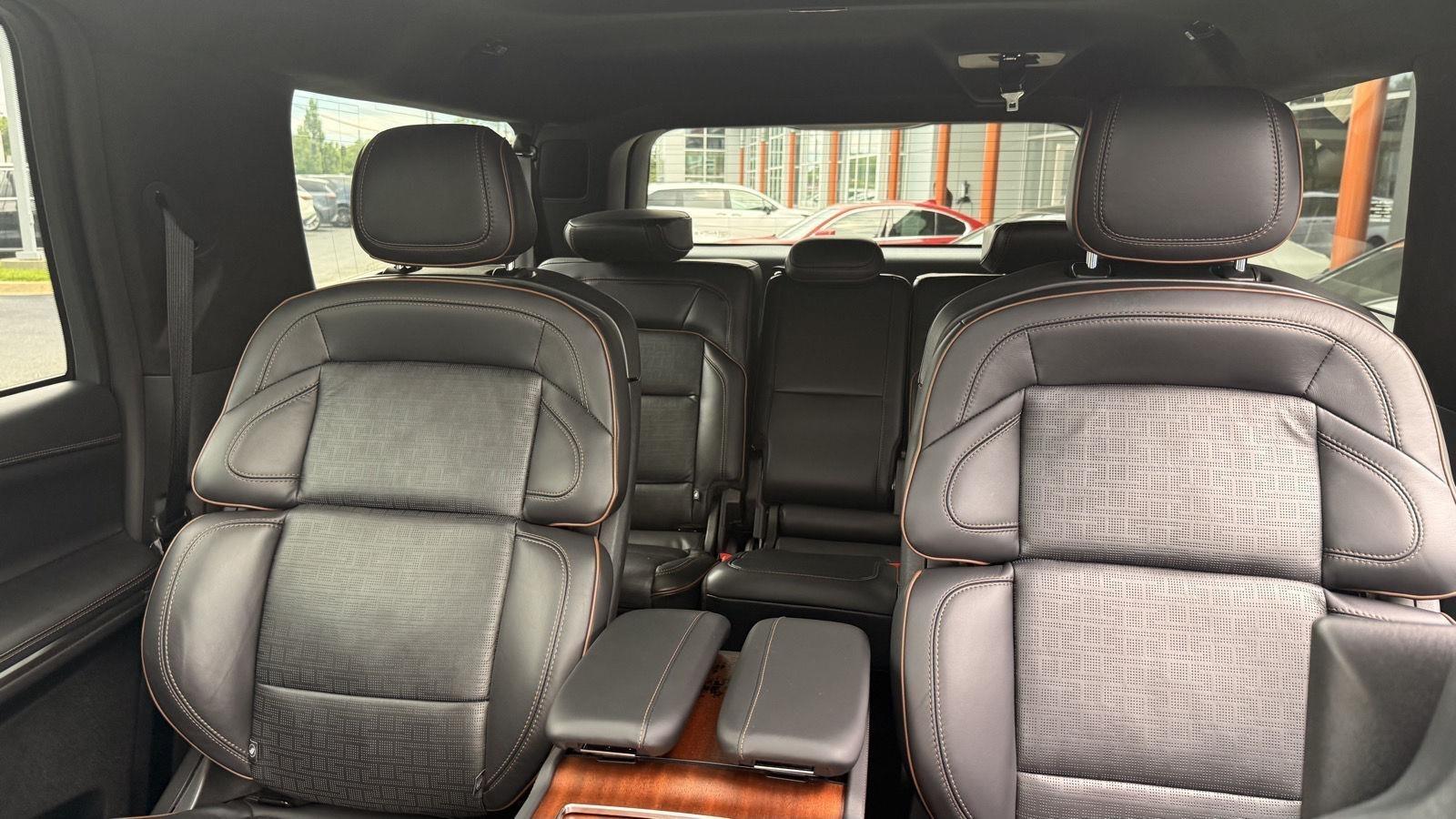 Lincoln Navigator L Black Label 2025