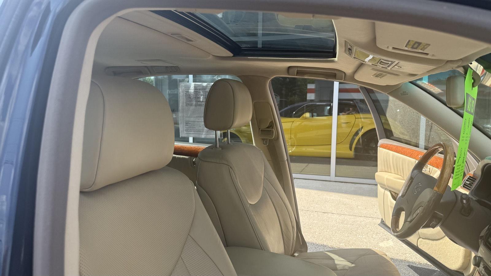 Lexus LS 430 Sedan 2006