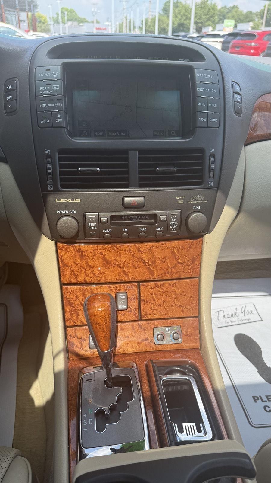 Lexus LS 430 Sedan 2006