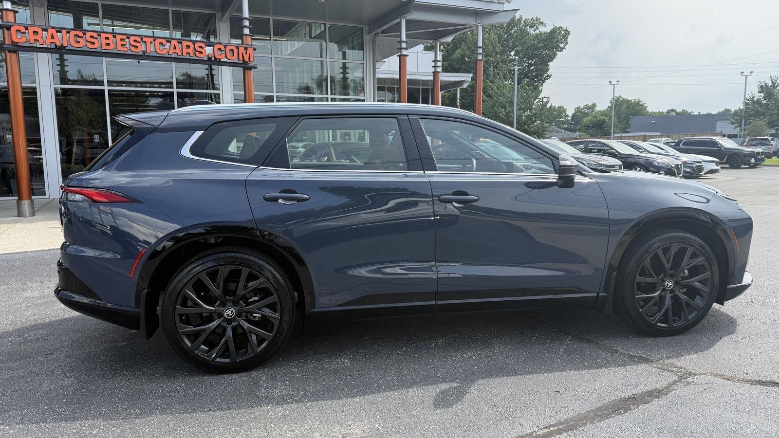 Toyota Crown Signia Limited 2025