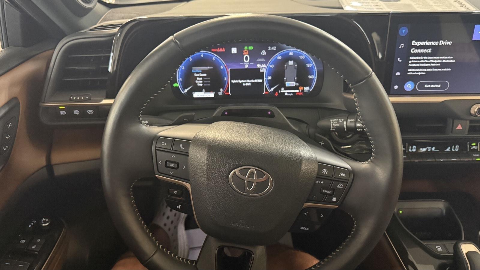 Toyota Crown Signia Limited 2025