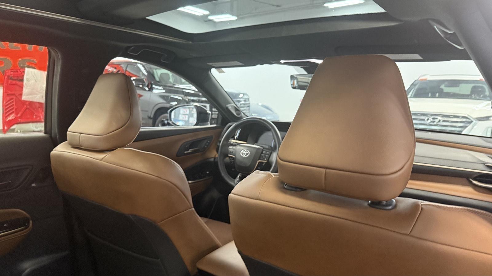 Toyota Crown Signia Limited 2025