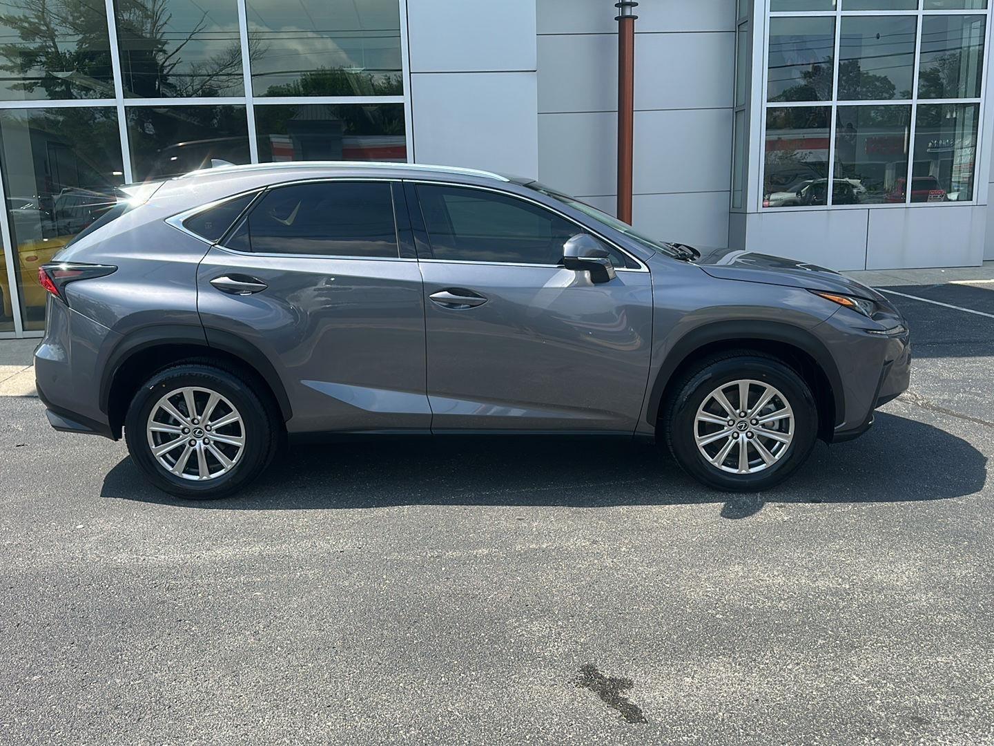 Lexus NX 300 Luxury 2021