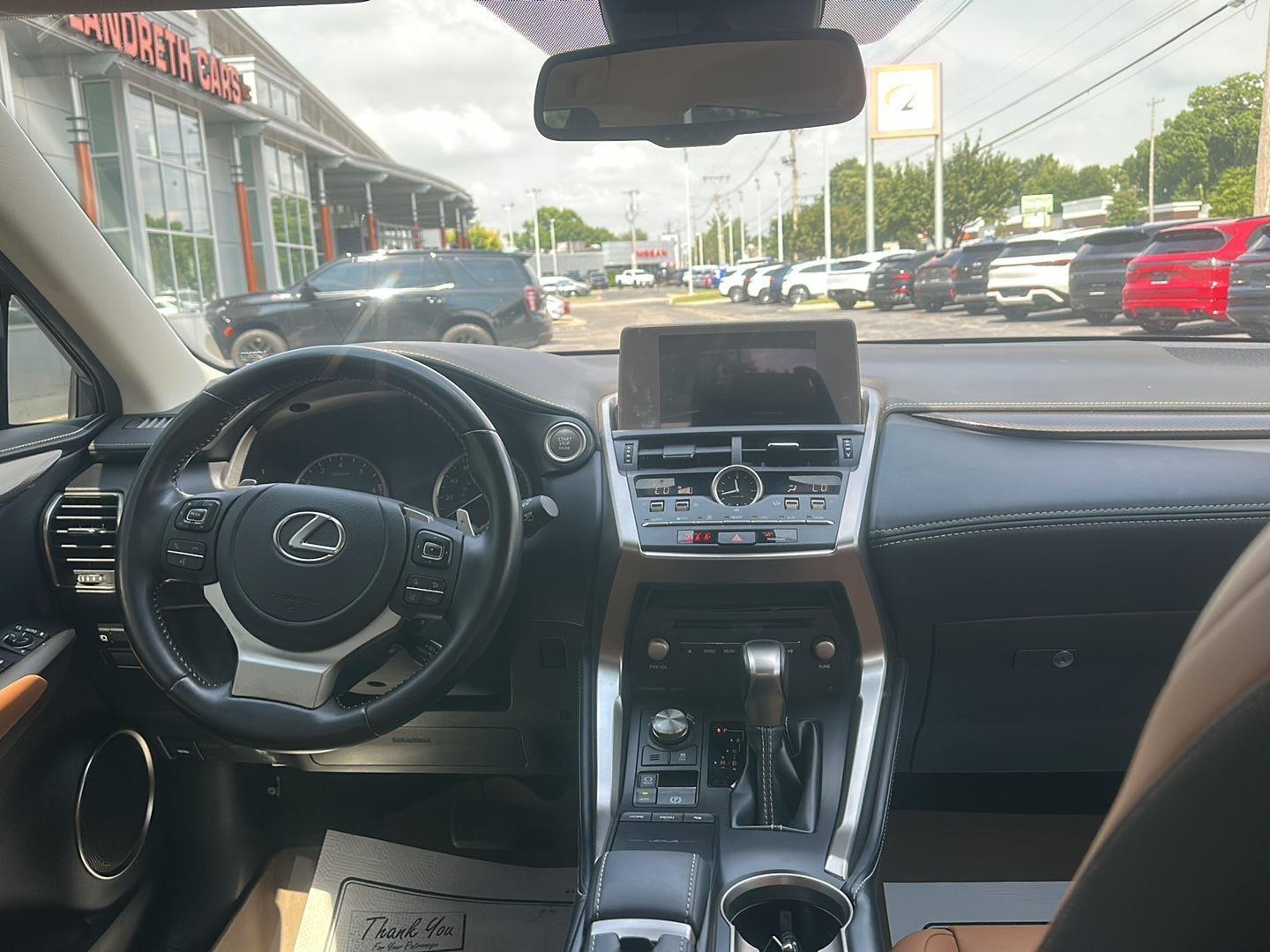 Lexus NX 300 Luxury 2021