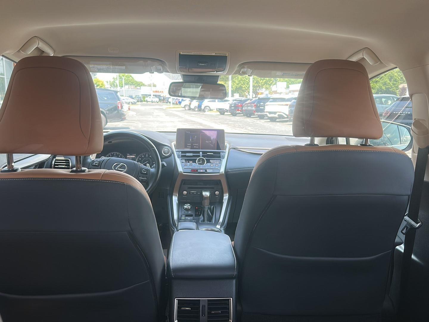 Lexus NX 300 Luxury 2021