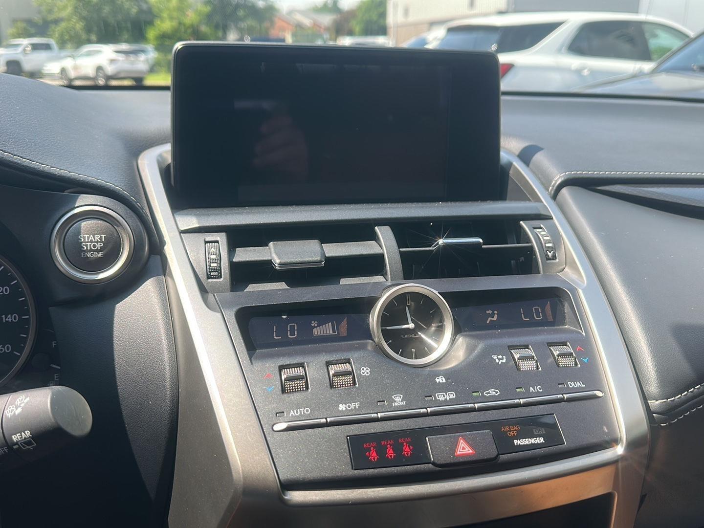 Lexus NX 300 Luxury 2021