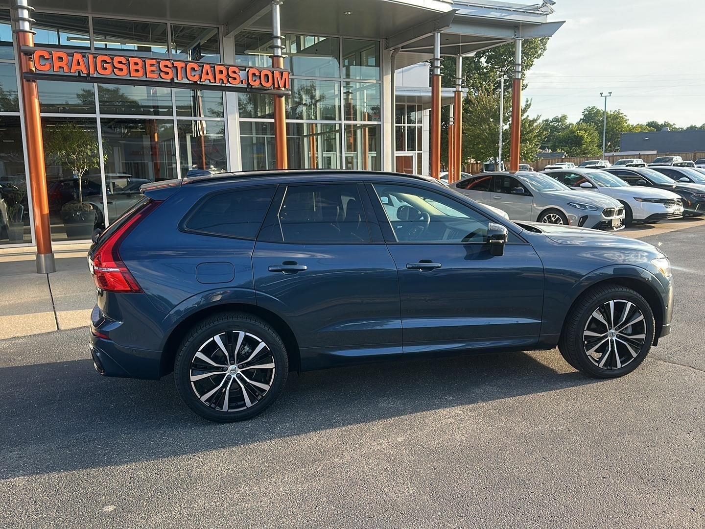 Volvo XC60 B5 Plus Dark AWD 2024