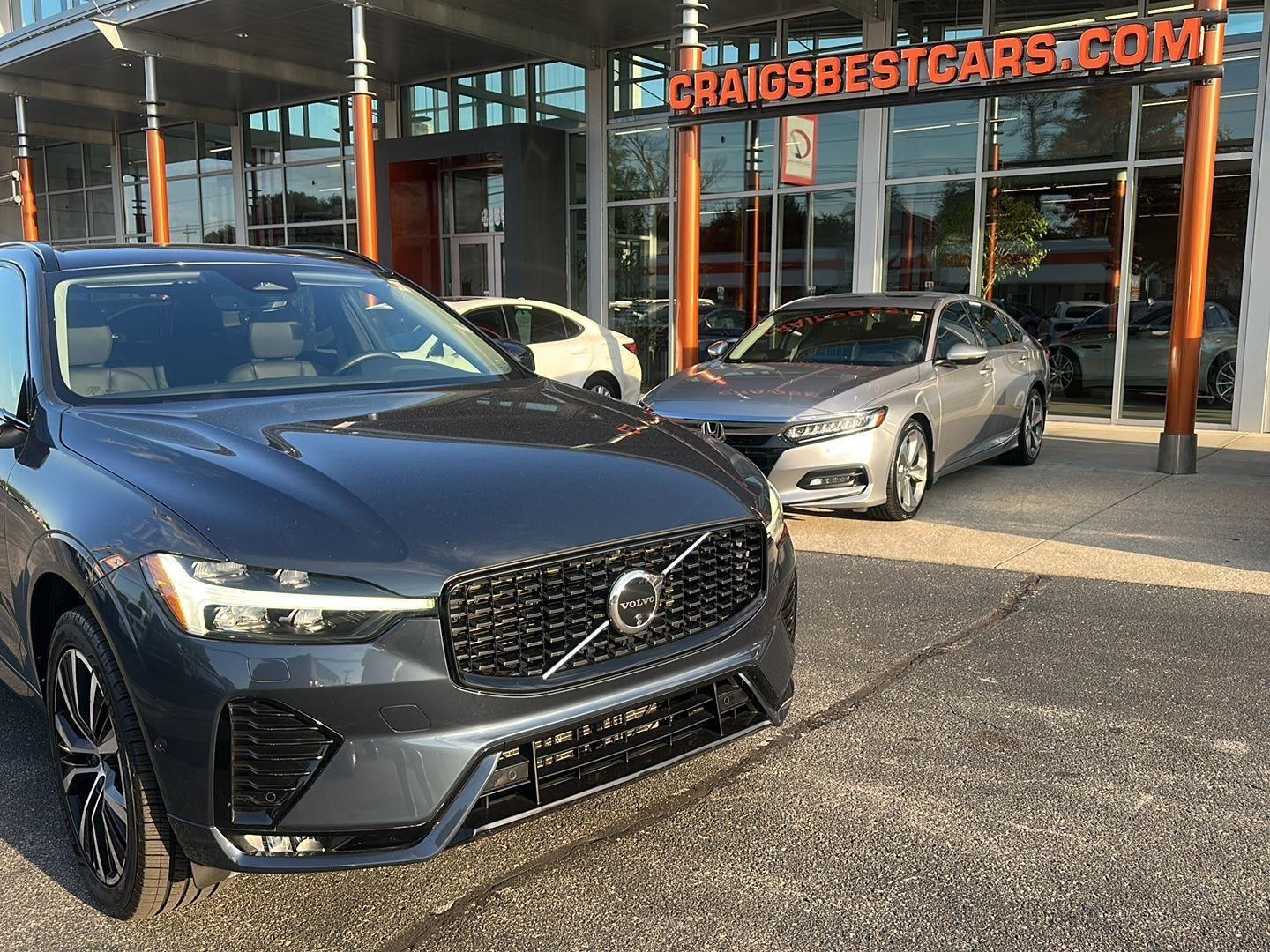 Volvo XC60 B5 Plus Dark AWD 2024