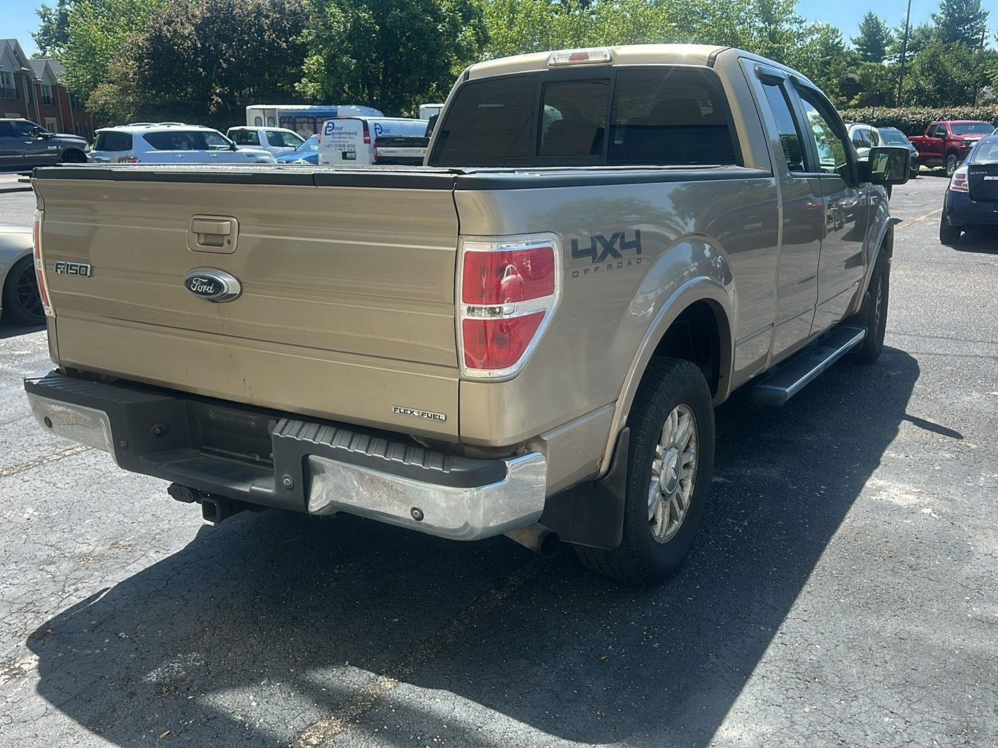 Ford F-150 Lariat SuperCab 6.5-ft. Bed 4WD 2011
