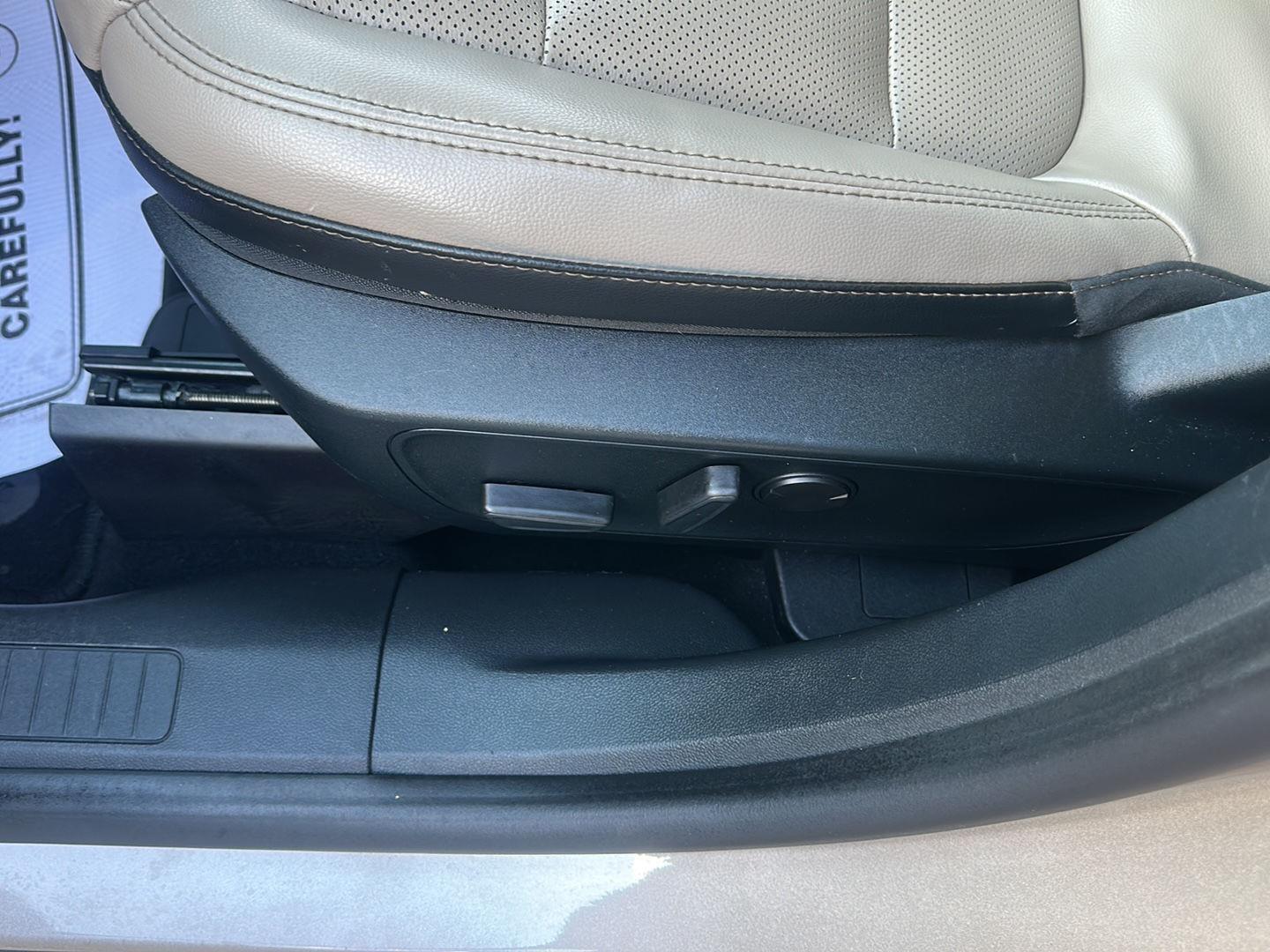 Ford Escape SEL 2020