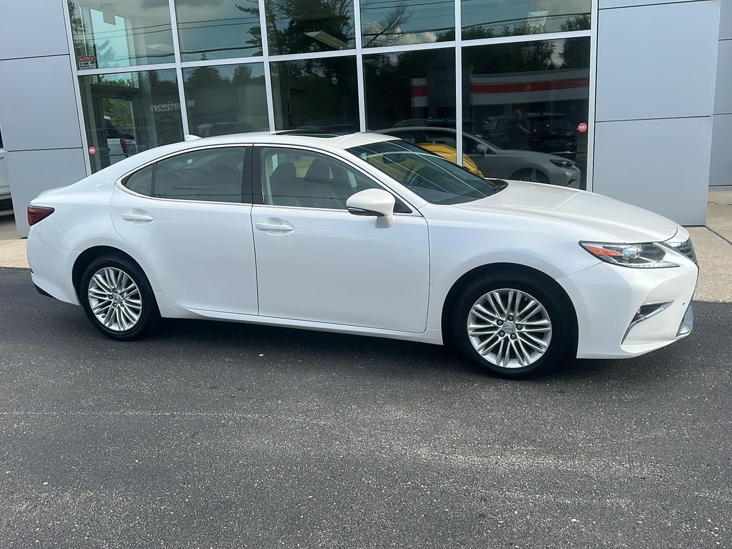 2016 Lexus ES 350 Sedan