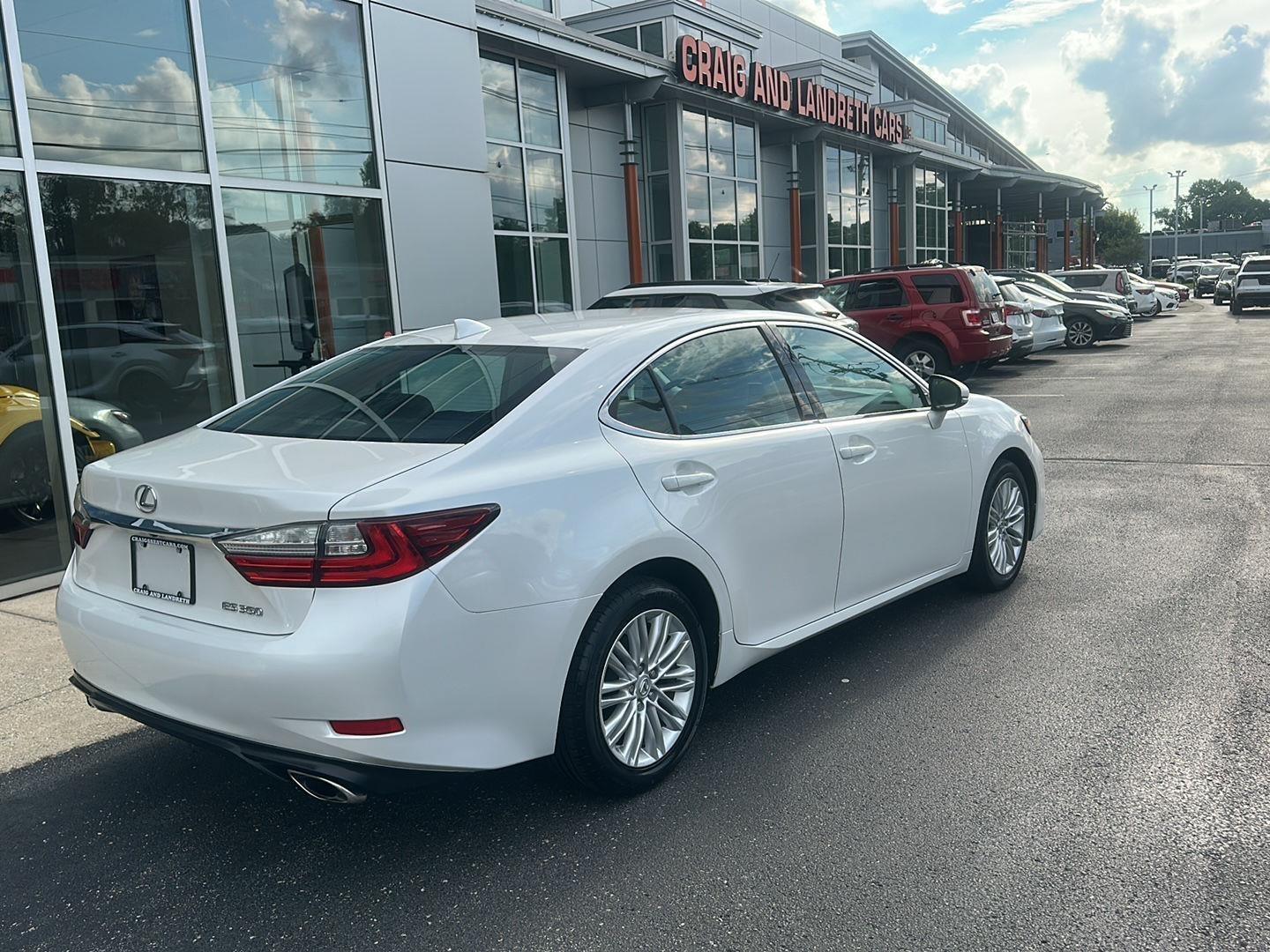 Lexus ES 350 Sedan 2016