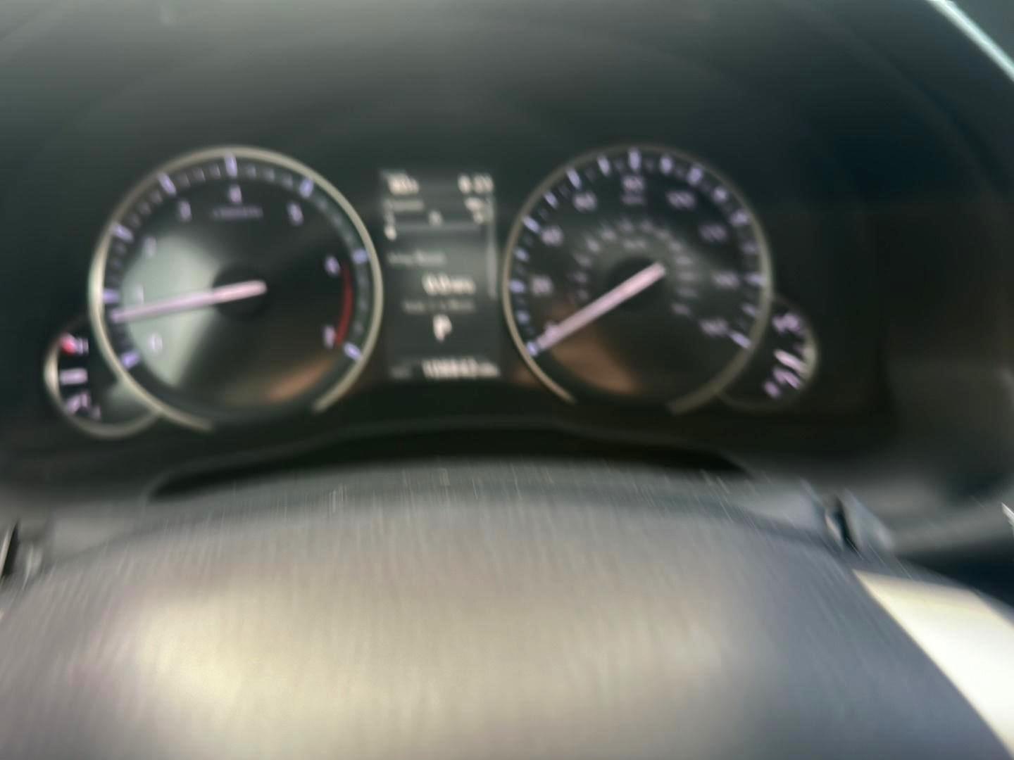 Lexus ES 350 Sedan 2016