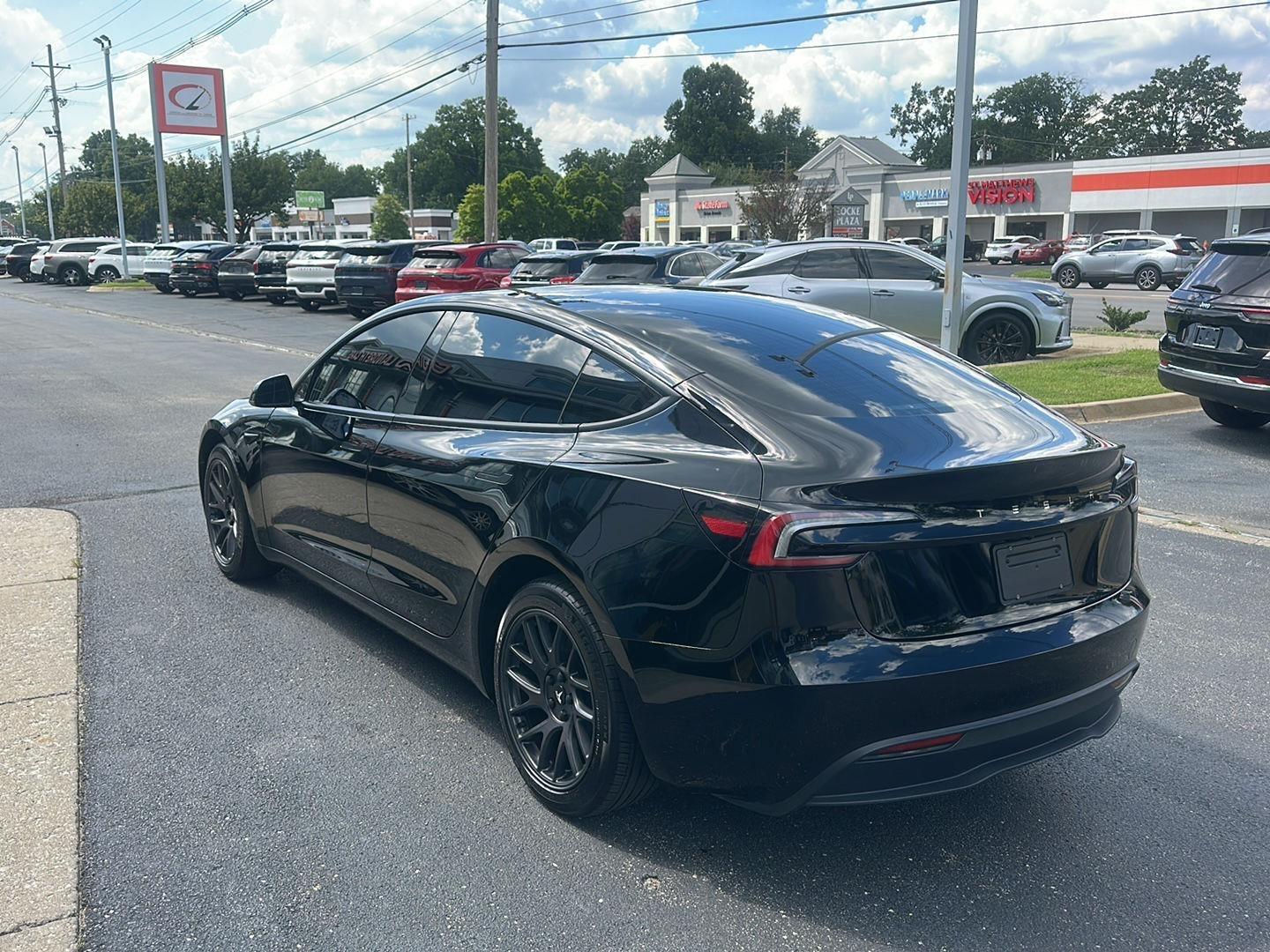 Tesla Model 3 Base 2024