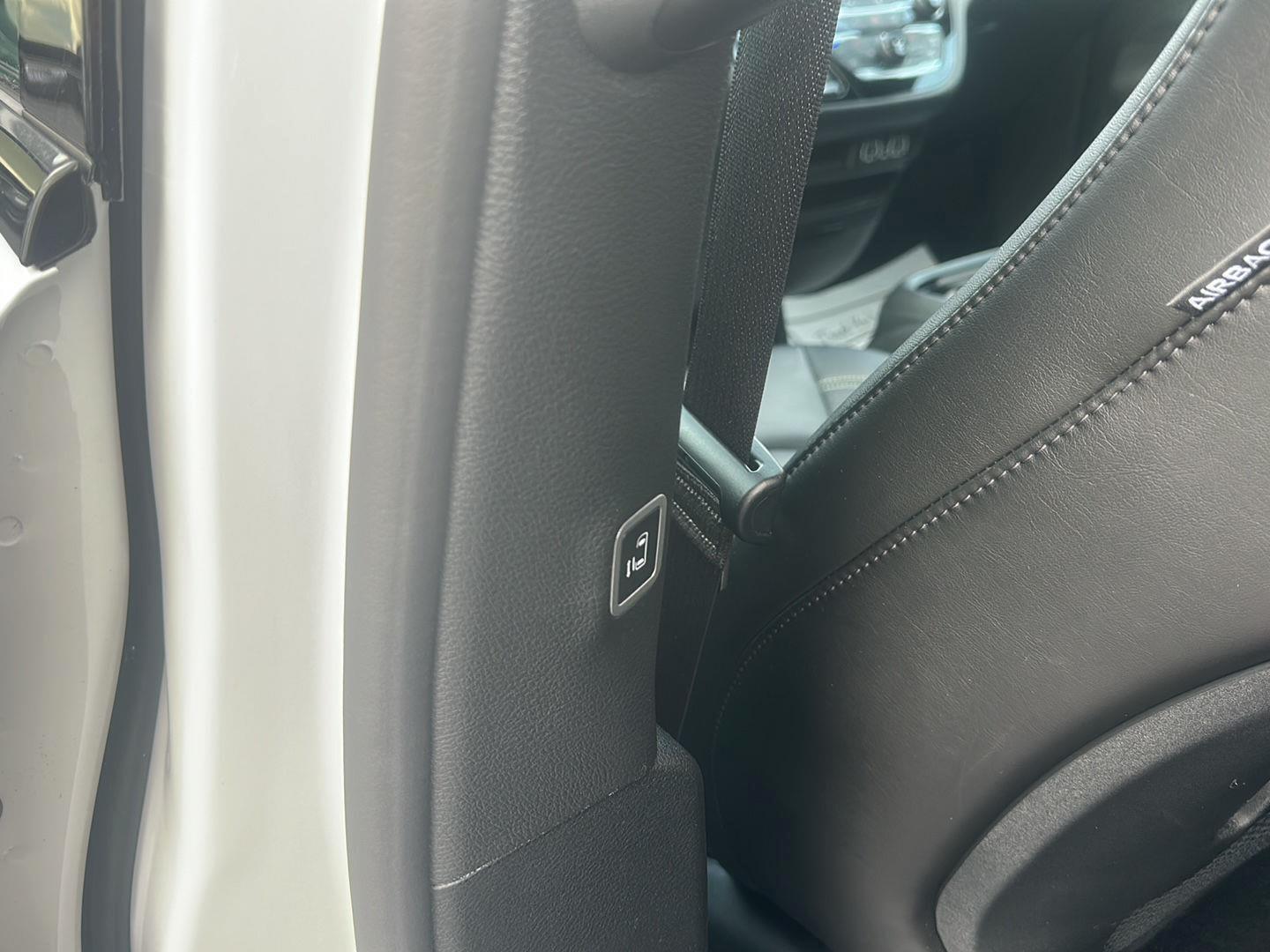 Chrysler Pacifica Touring L AWD 2024