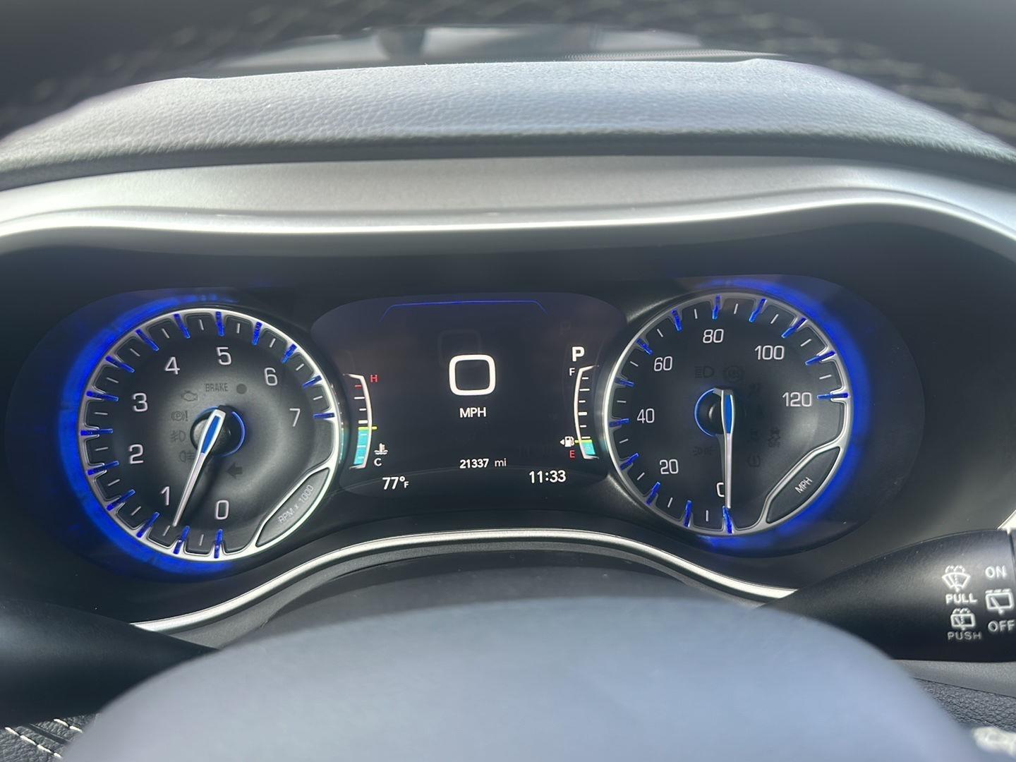 Chrysler Pacifica Touring L AWD 2024