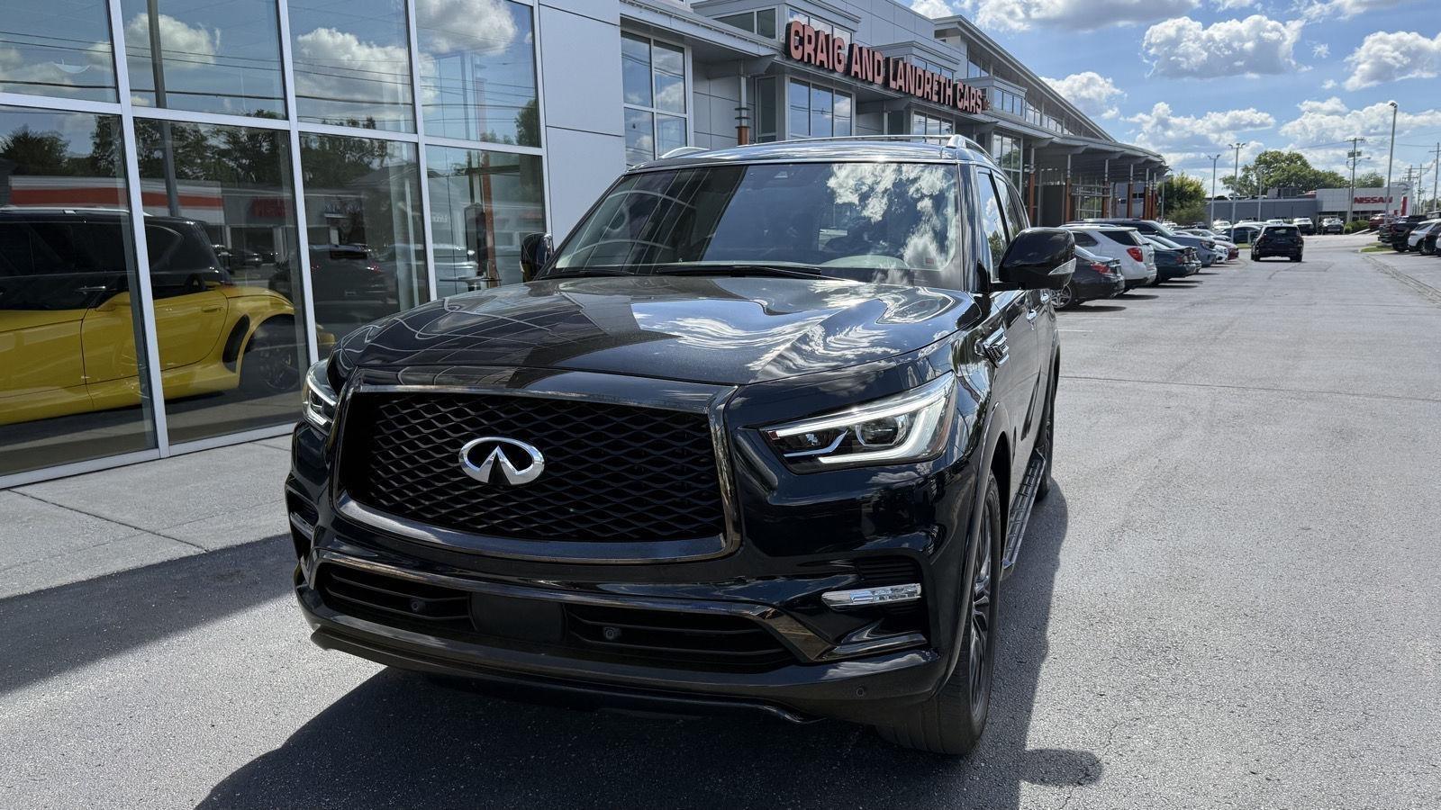 Infiniti QX80 LUXE 4WD 2022