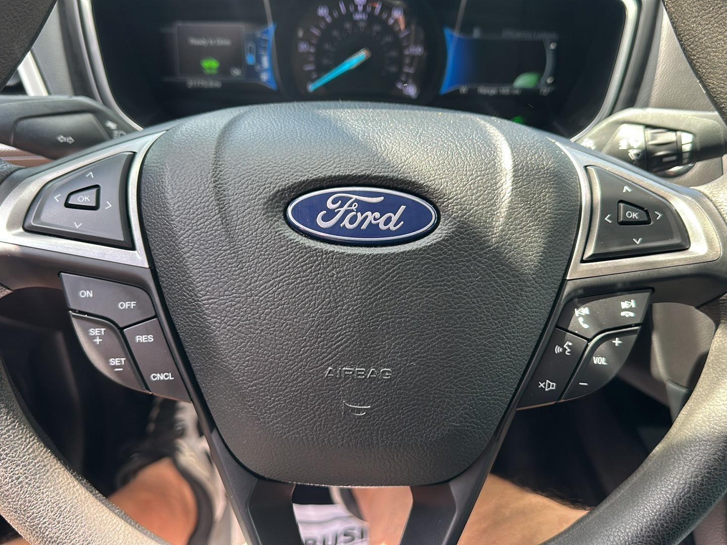 Ford Fusion Hybrid S 2018