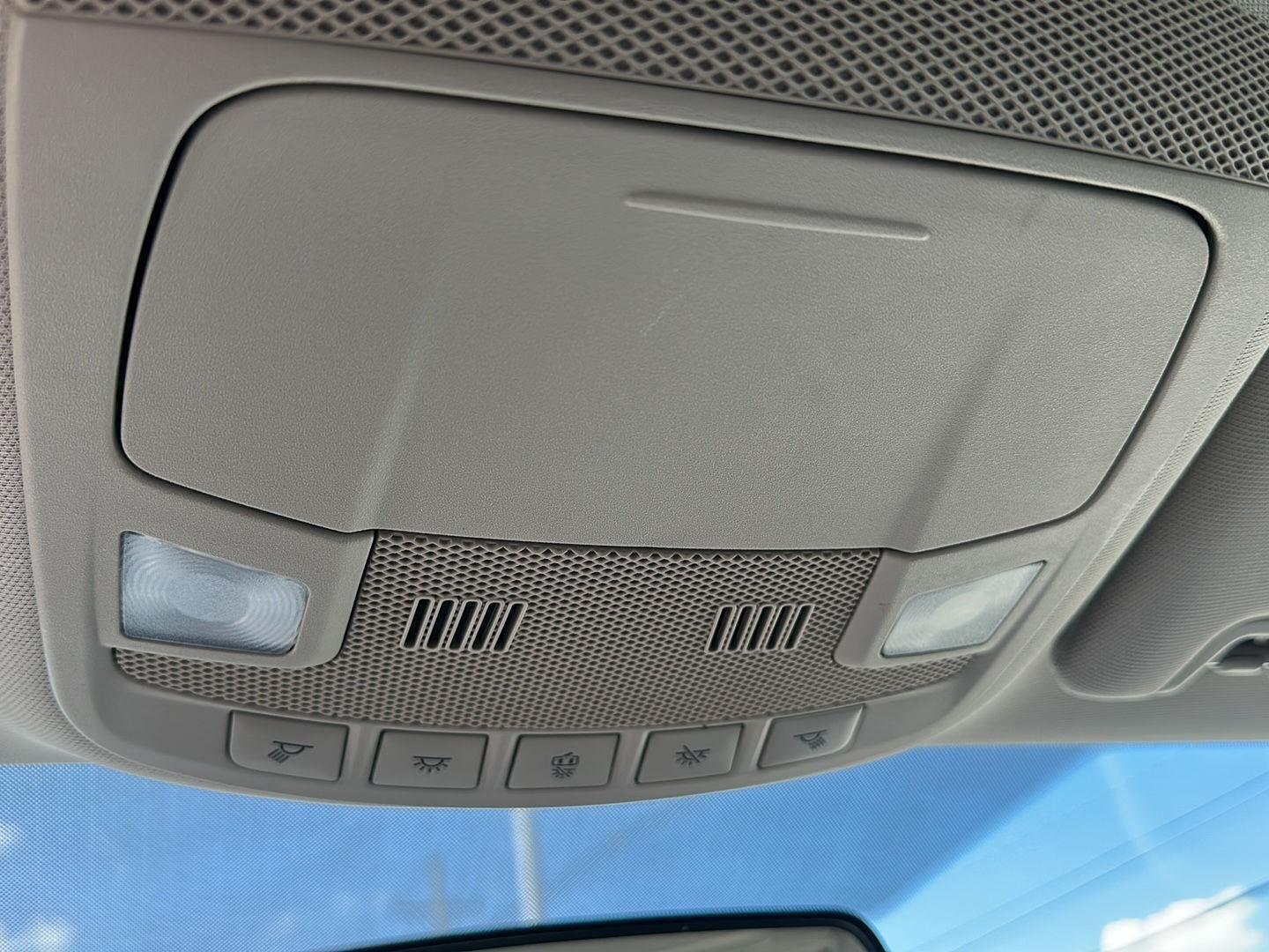 Ford Fusion Hybrid S 2018