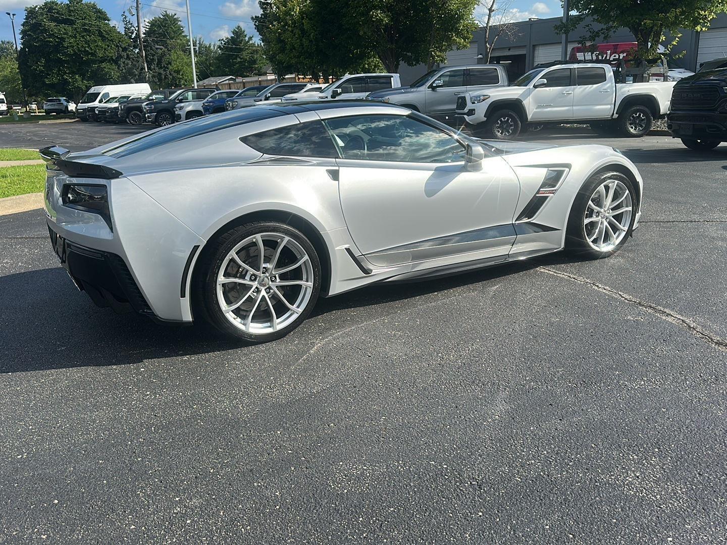 Chevrolet Corvette Grand Sport Preferred w/2LT Coupe Auto 2019