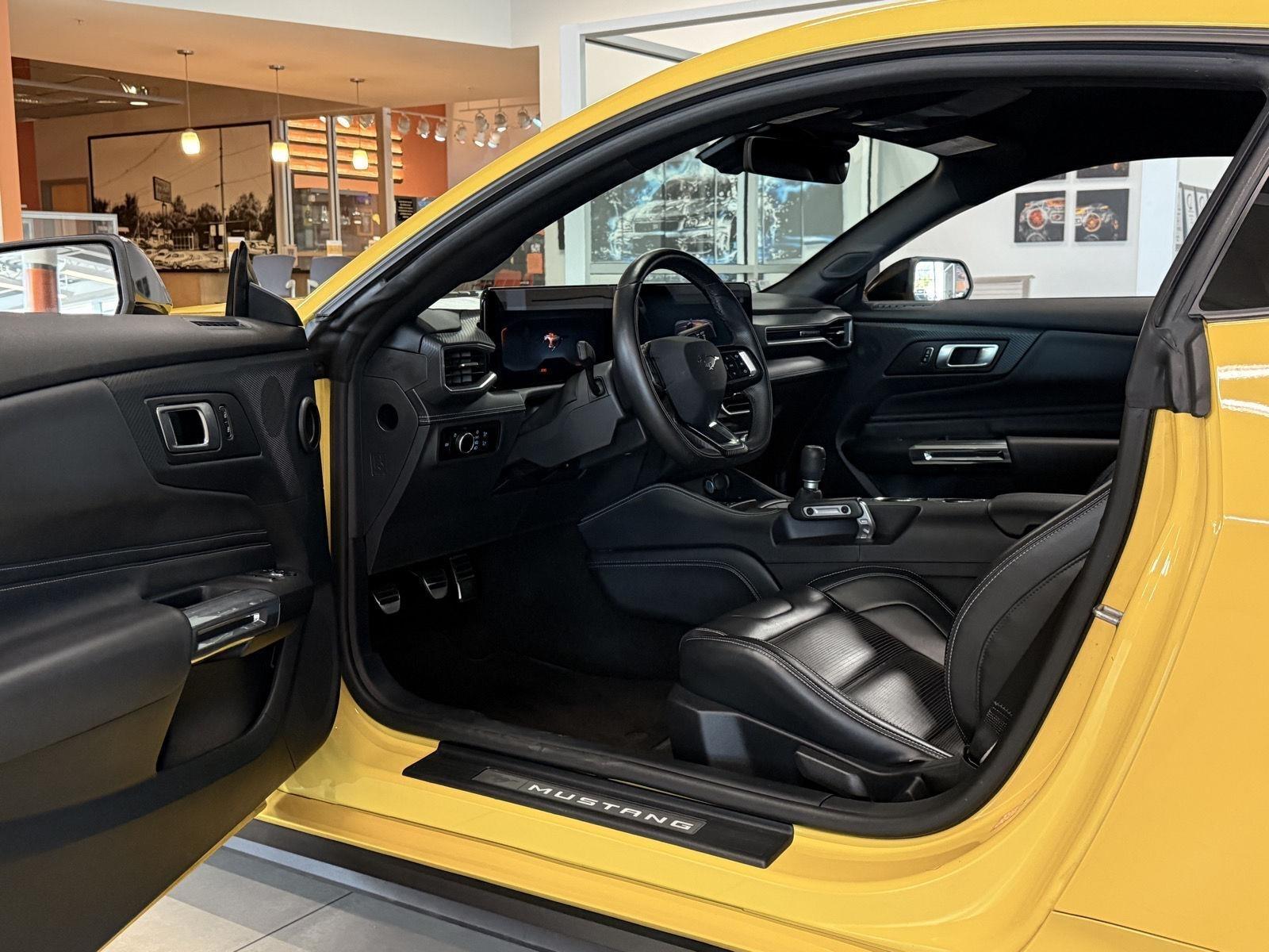 Ford Mustang GT Premium Coupe 2024