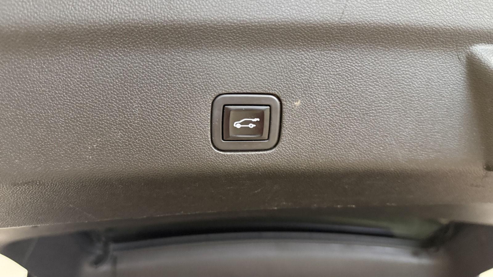 Chevrolet Tahoe Z71 2021