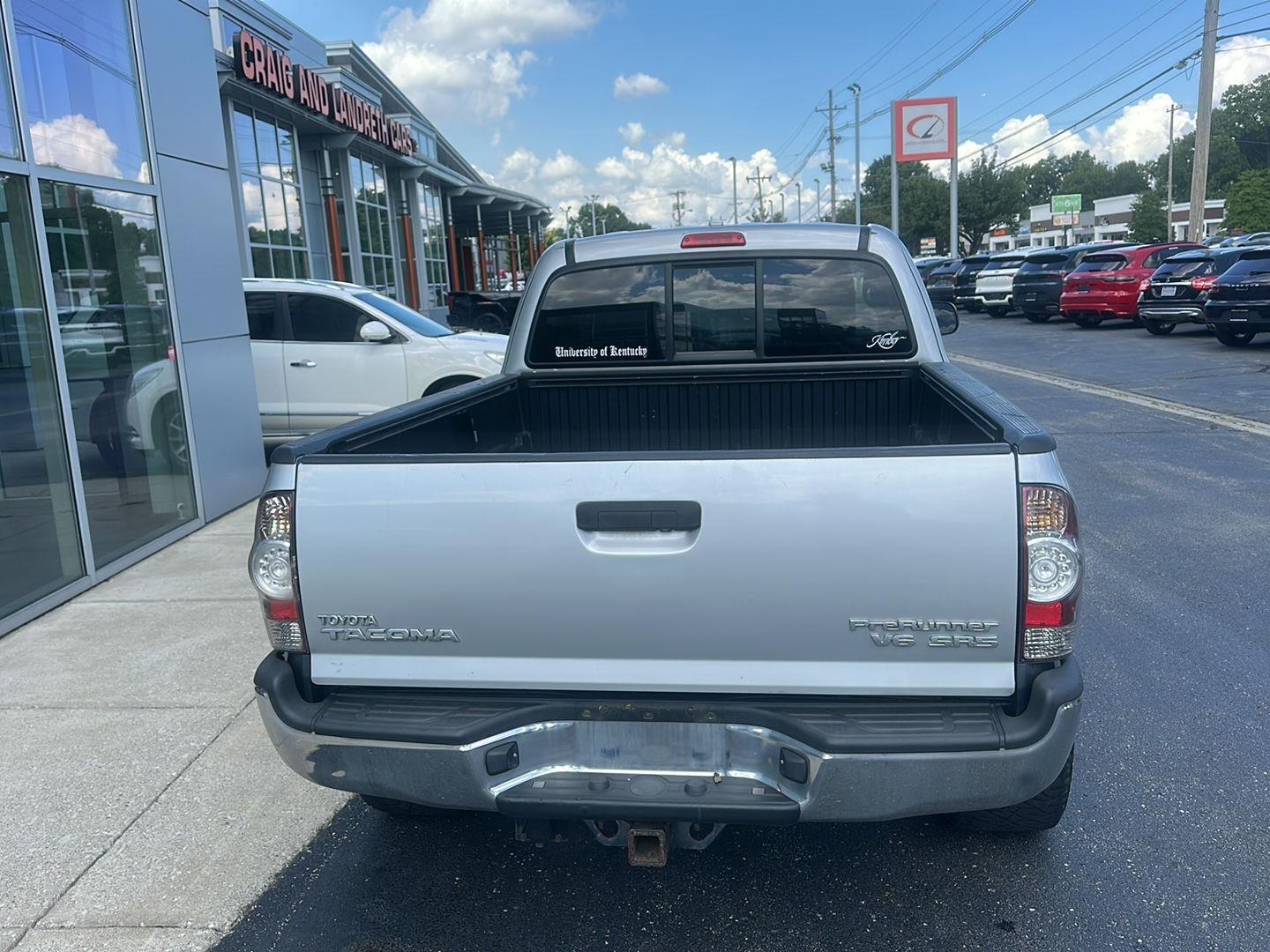 Toyota Tacoma PreRunner Access Cab V6 2WD 2010