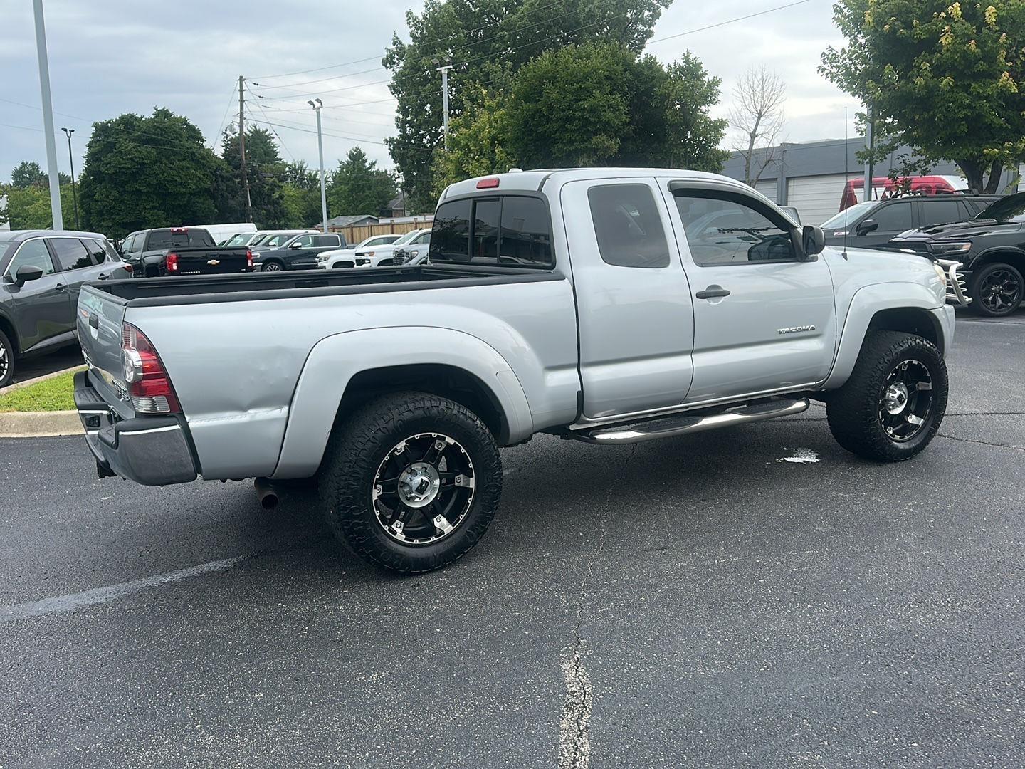 Toyota Tacoma PreRunner Access Cab V6 2WD 2010