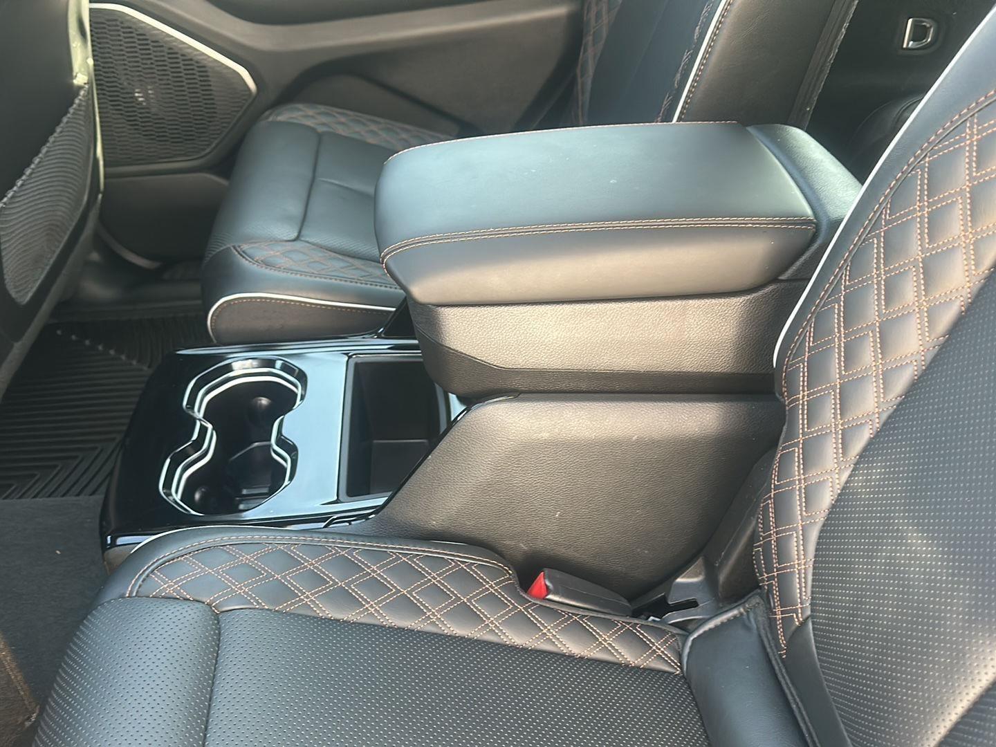 Jeep Grand Cherokee L Summit 4WD 2025