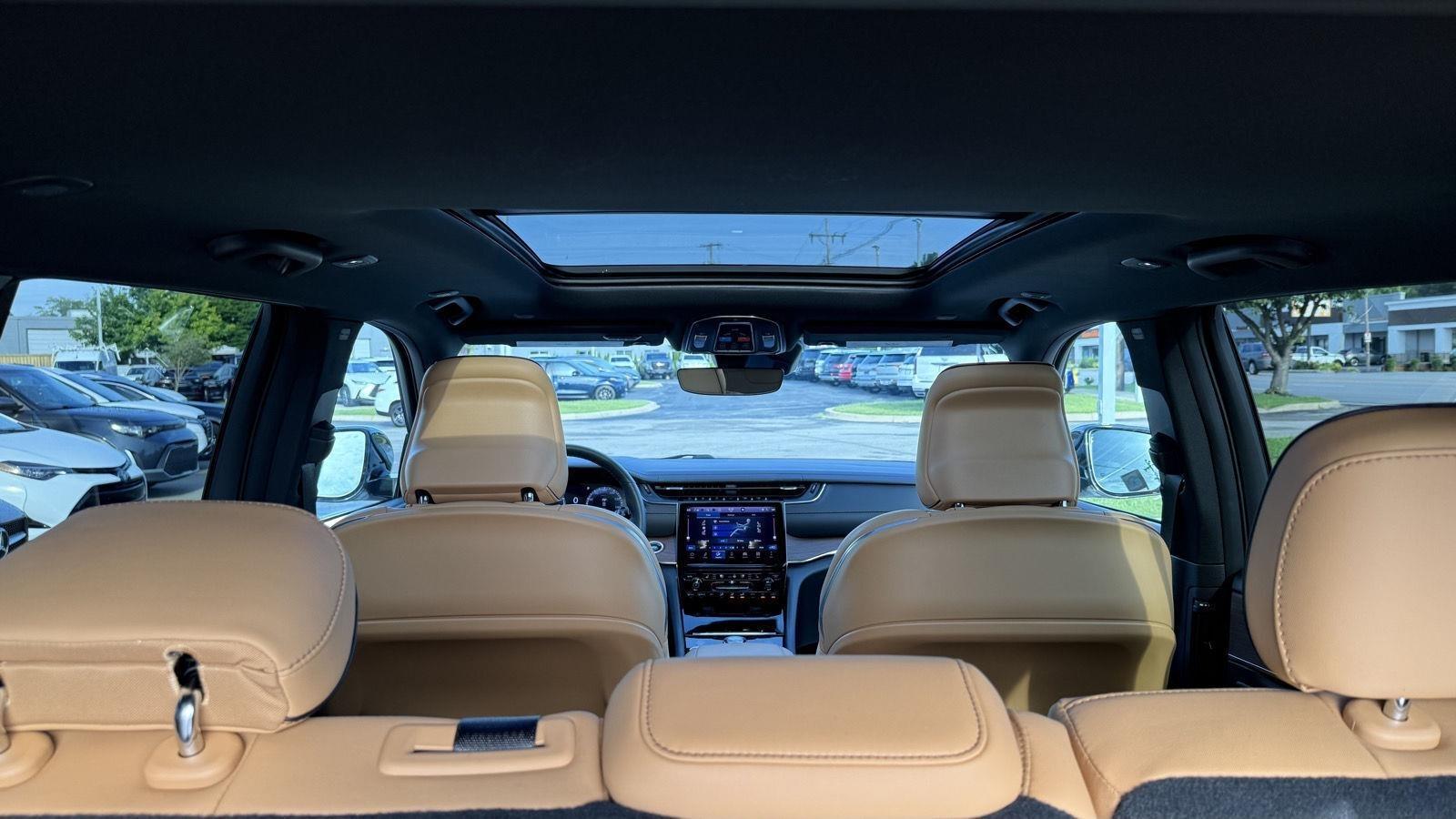 Jeep Grand Cherokee Summit 4WD 2025