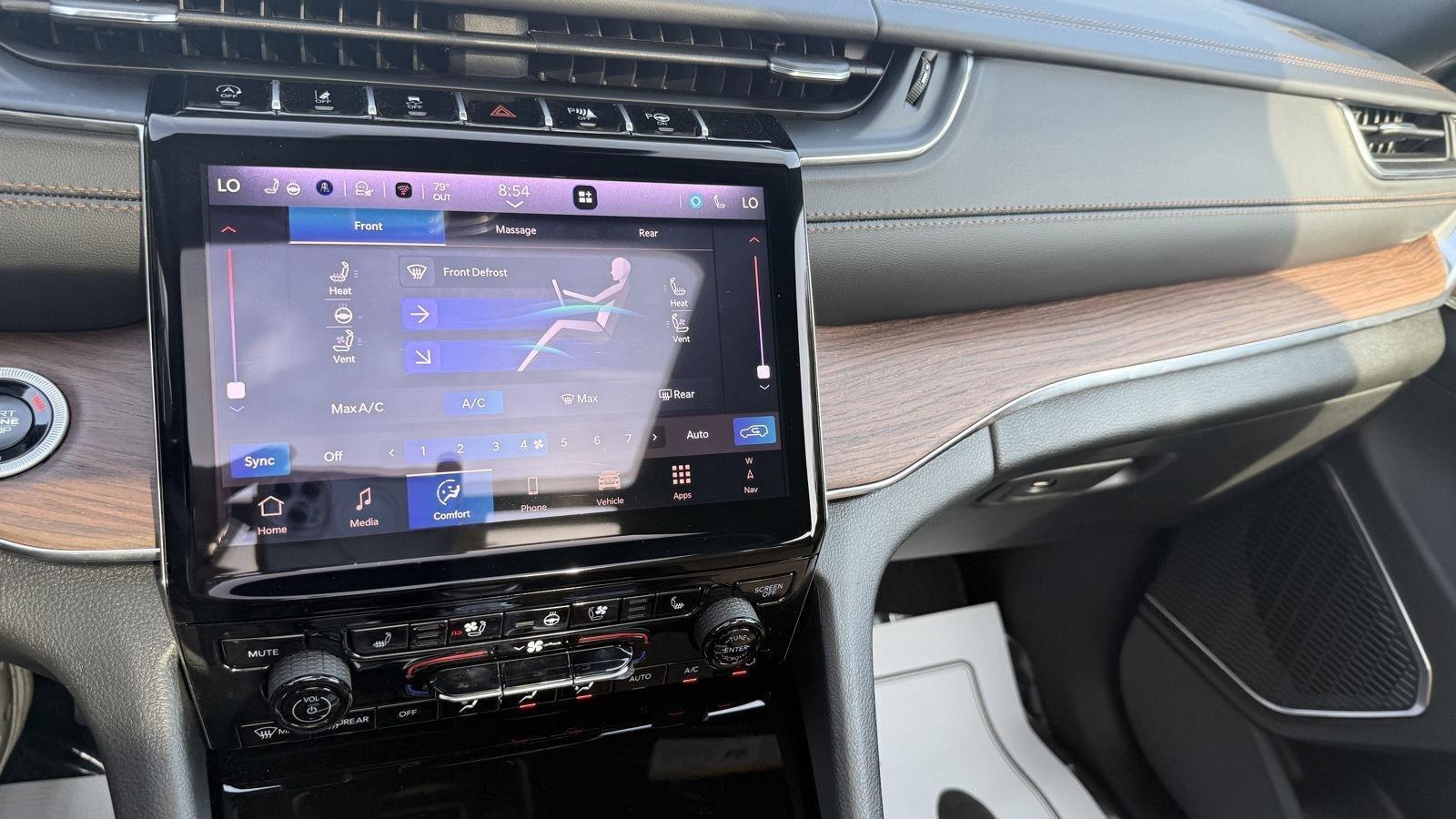 Jeep Grand Cherokee Summit 4WD 2025